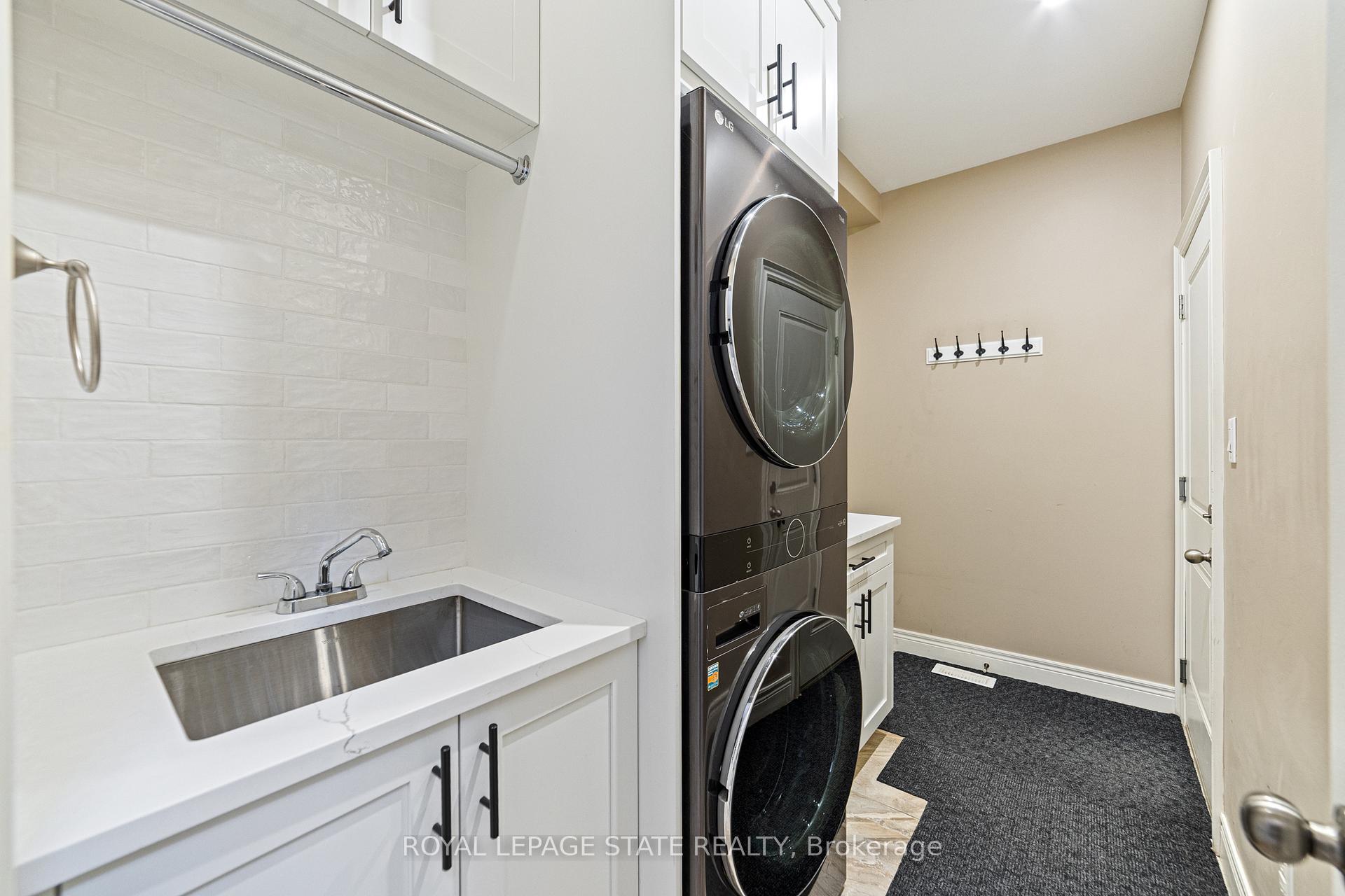 Photo 6 of 188 Mother's Street, Hamilton, Rural Glanbrook — HOMEH
