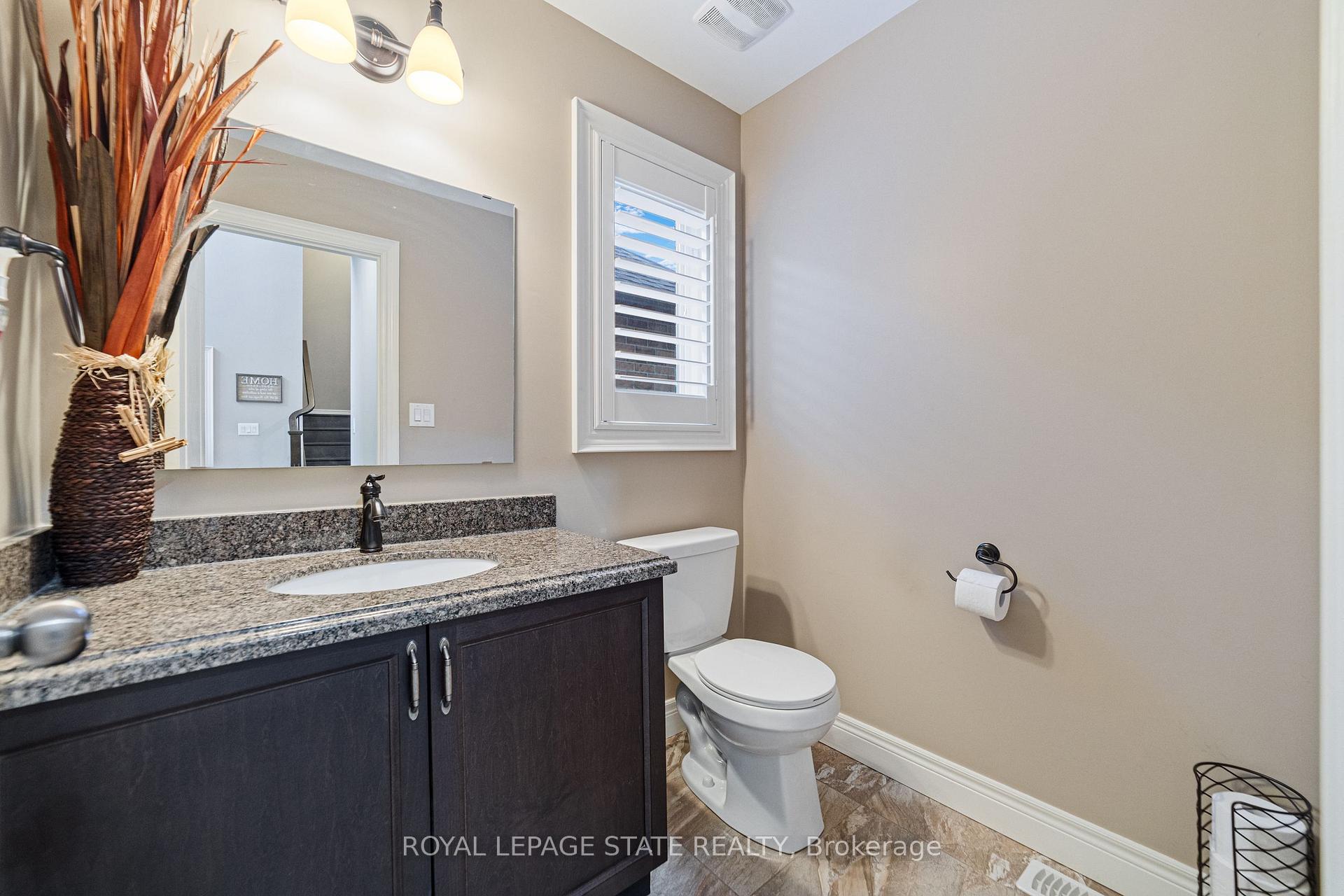 Photo 7 of 188 Mother's Street, Hamilton, Rural Glanbrook — HOMEH