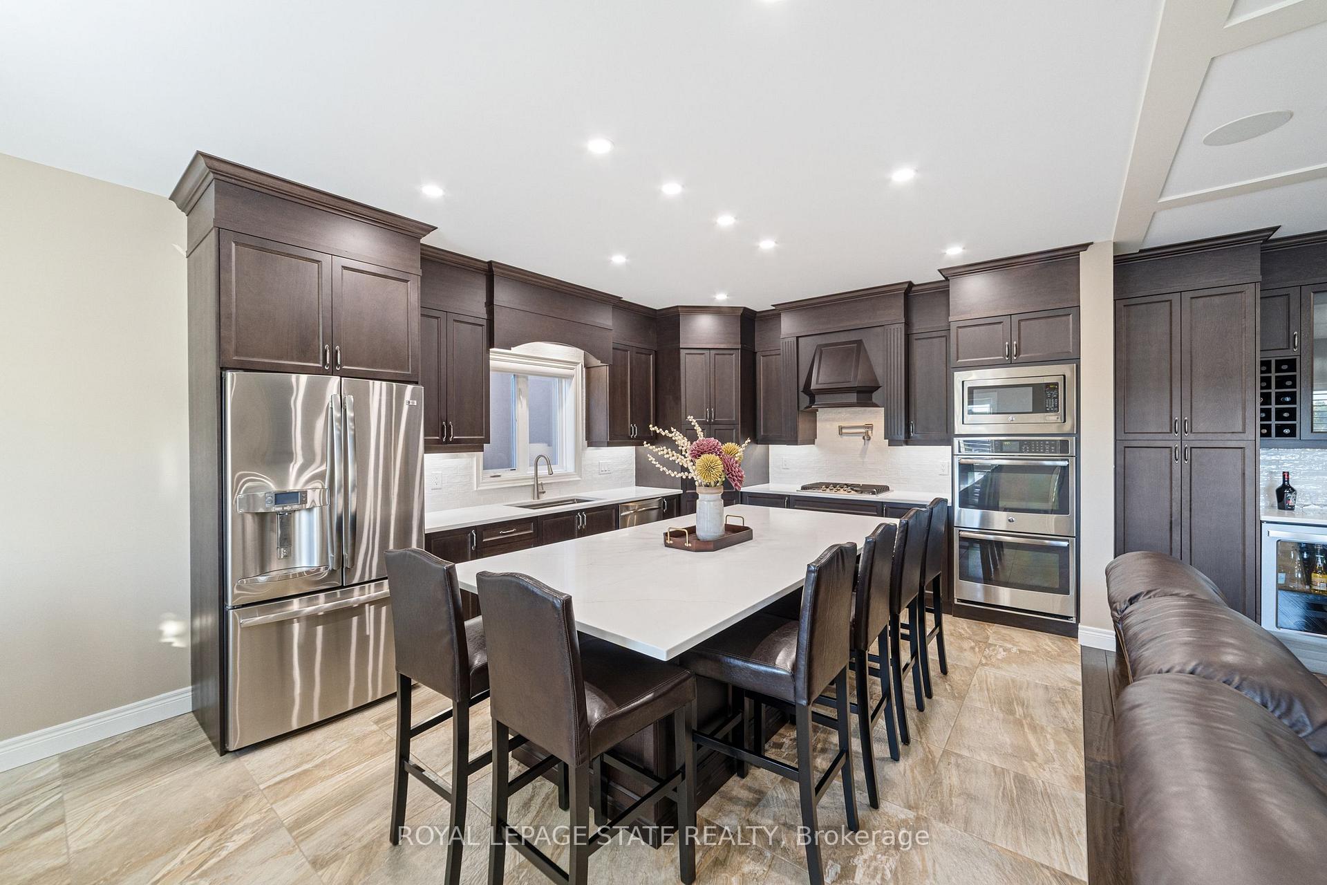 Photo 11 of 188 Mother's Street, Hamilton, Rural Glanbrook — HOMEH