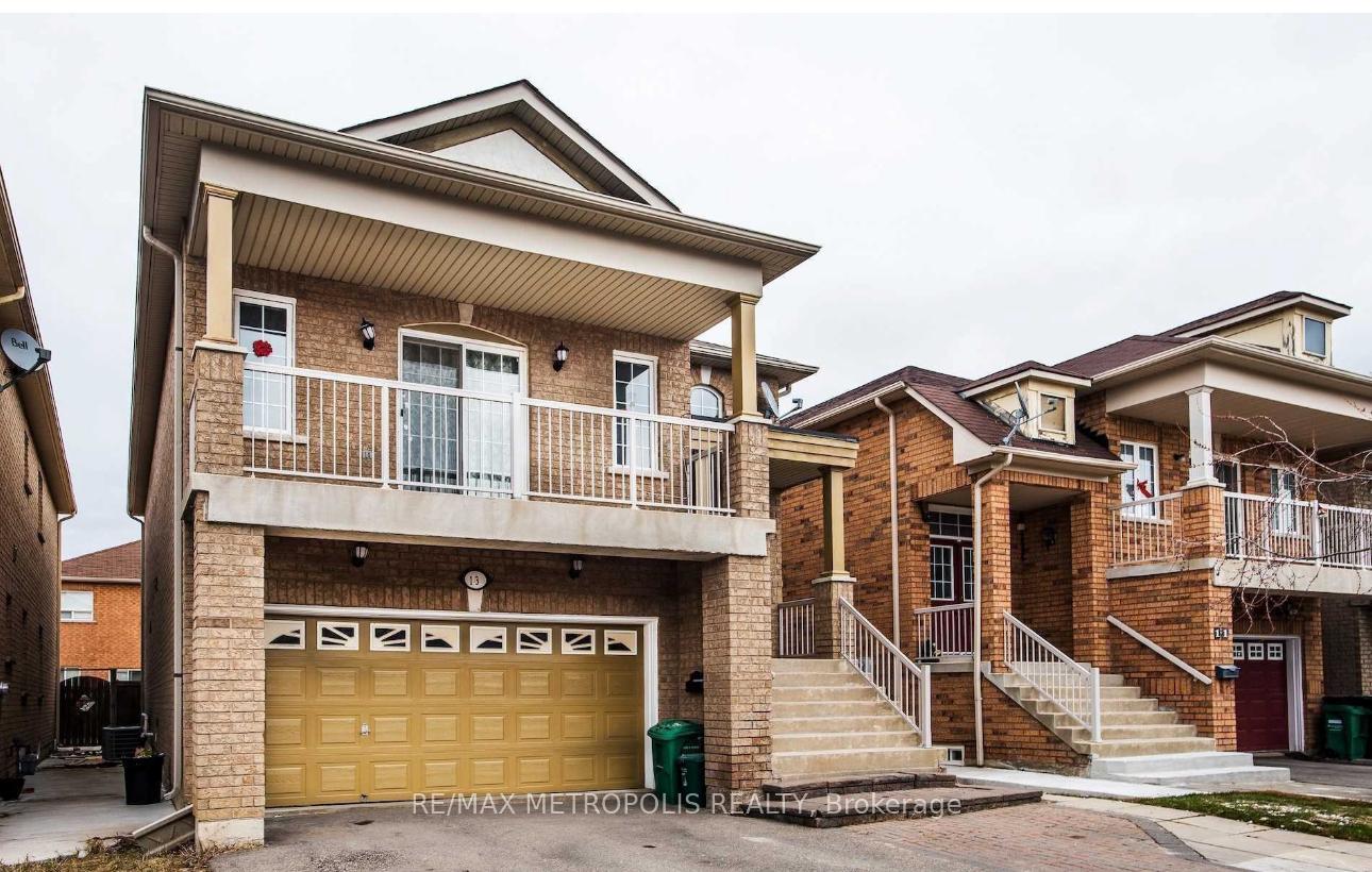 Photo 3 of Unit Upper, 13 Savita Road, Brampton, Fletcher's Meadow — HOMEH
