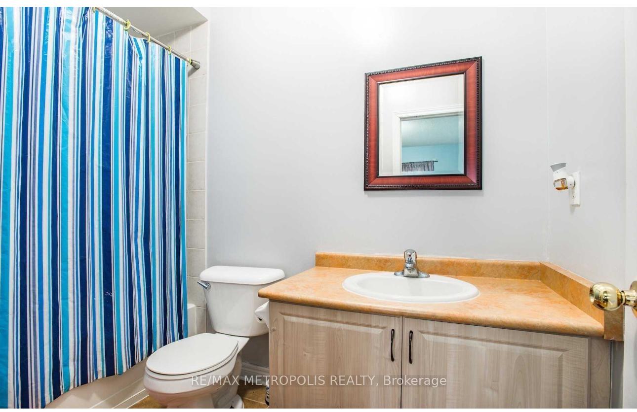 Photo 7 of Unit Upper, 13 Savita Road, Brampton, Fletcher's Meadow — HOMEH