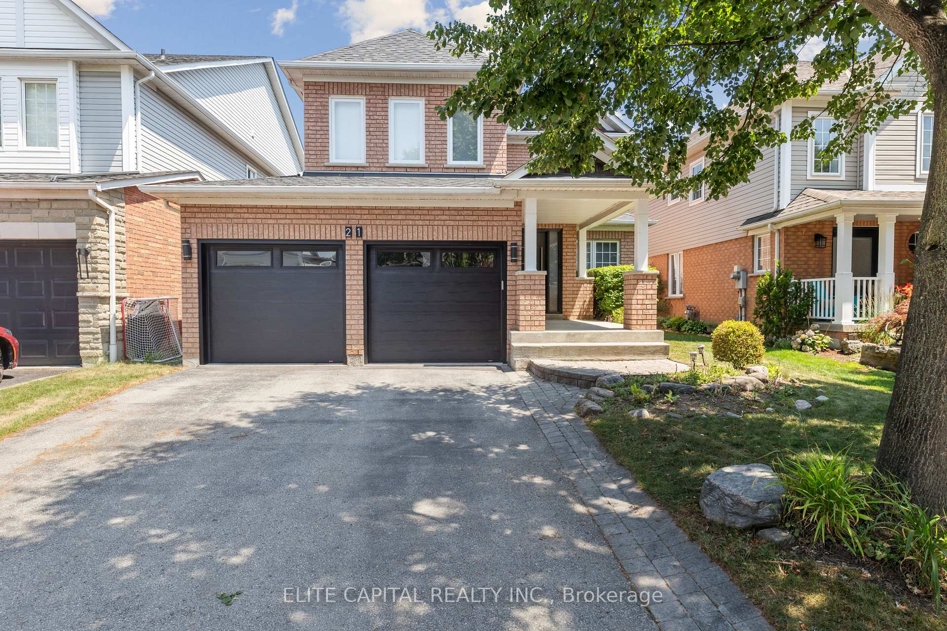 Photo 1 of 21 Wiseman Drive, Ajax, South East — HOMEH