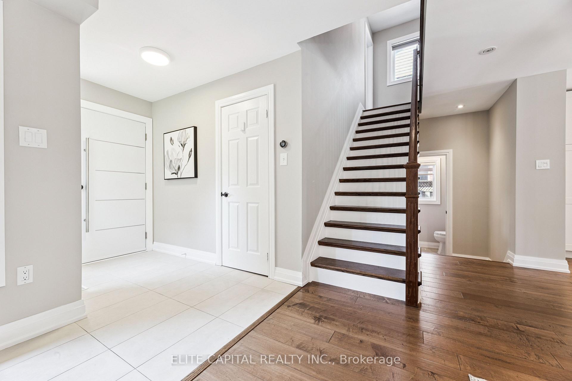 Photo 4 of 21 Wiseman Drive, Ajax, South East — HOMEH