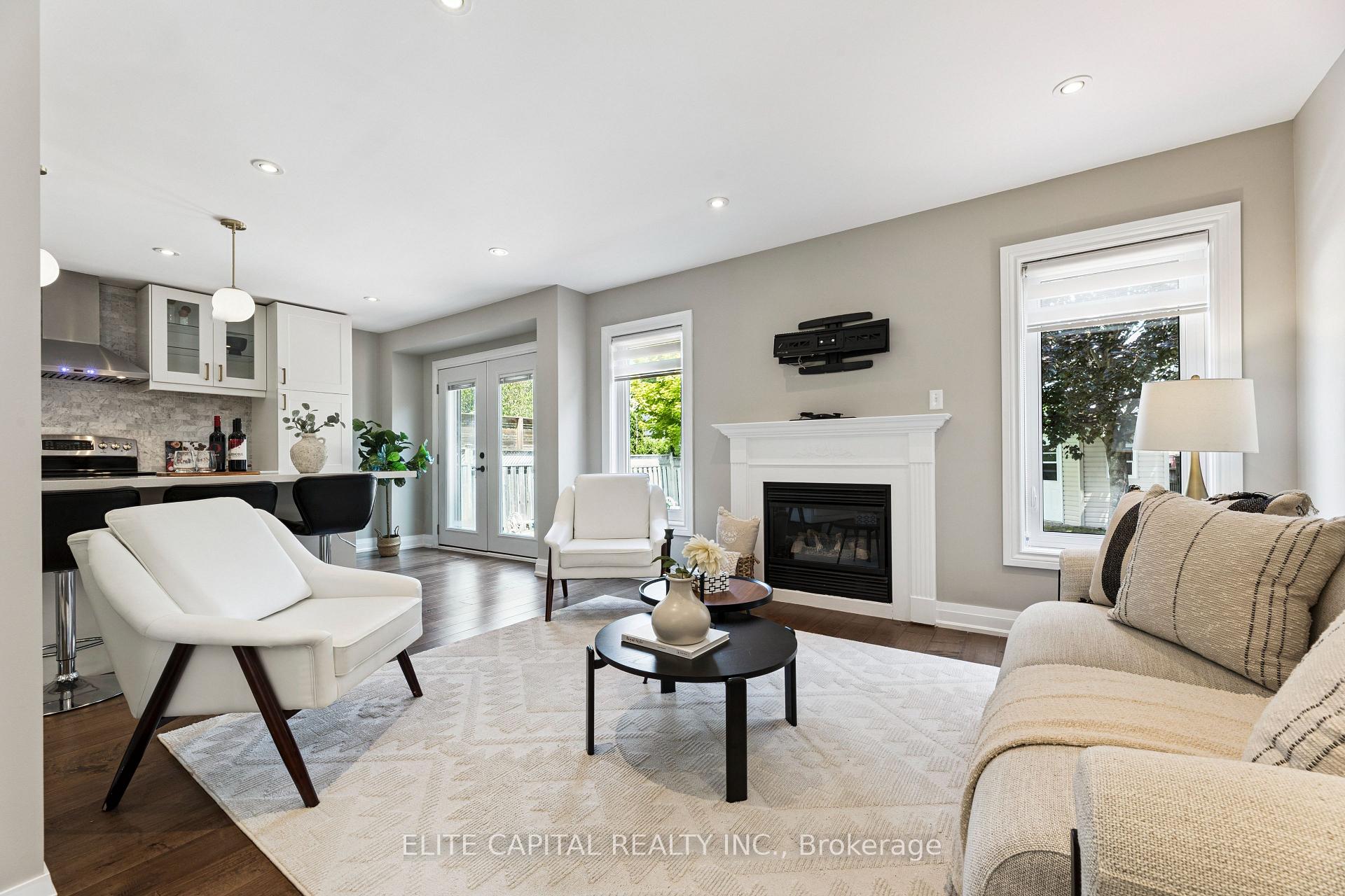 Photo 10 of 21 Wiseman Drive, Ajax, South East — HOMEH