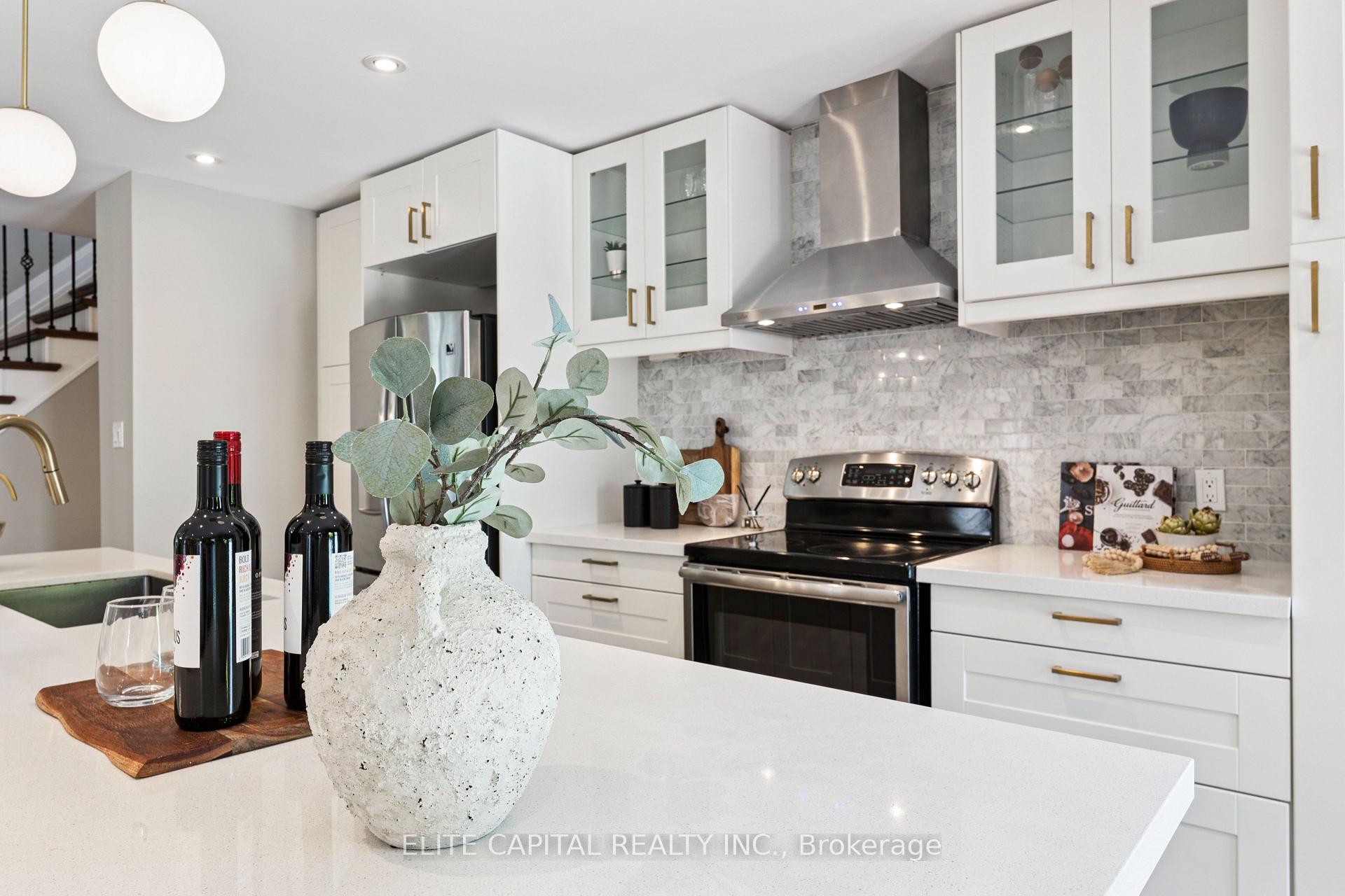 Photo 15 of 21 Wiseman Drive, Ajax, South East — HOMEH
