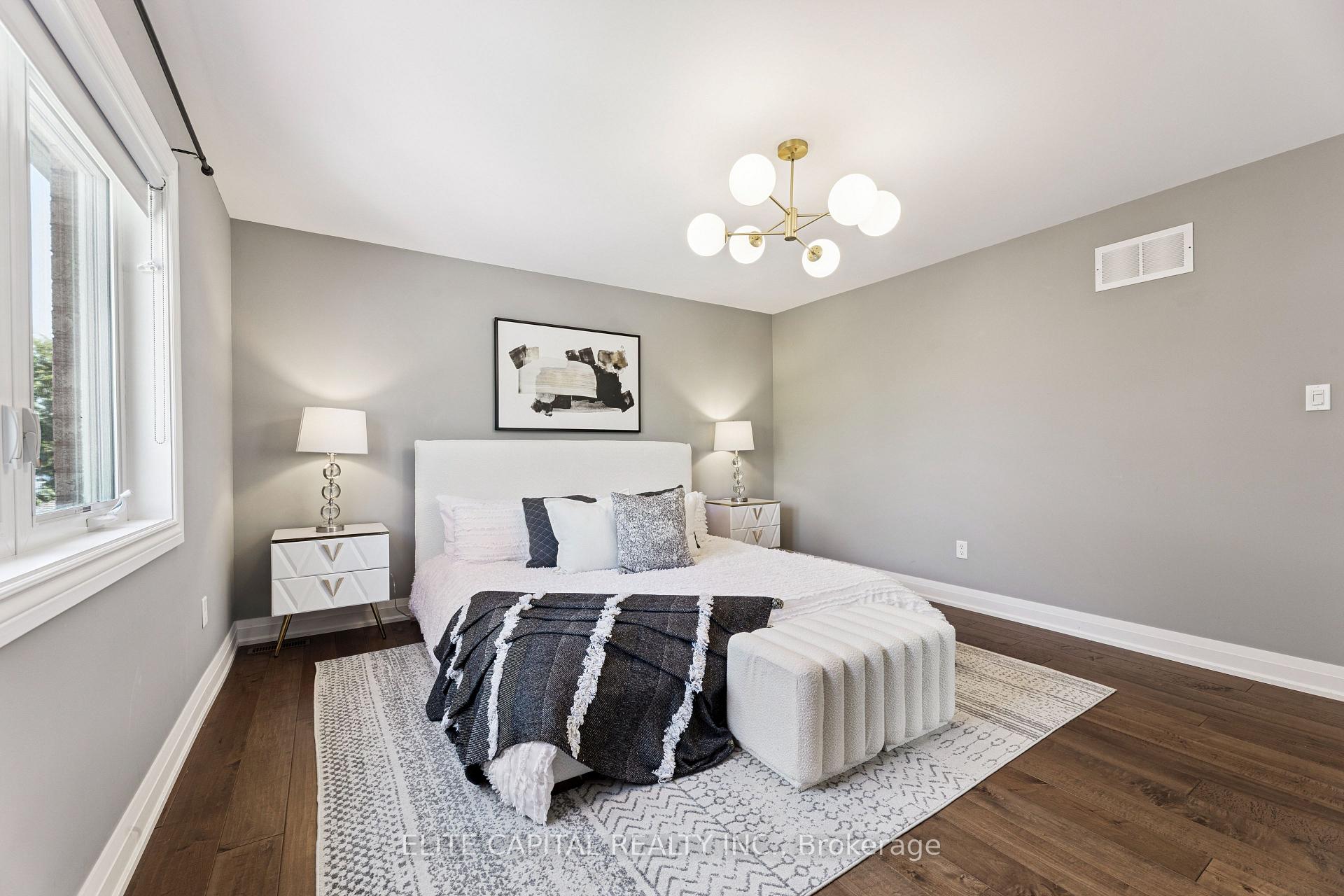Photo 22 of 21 Wiseman Drive, Ajax, South East — HOMEH