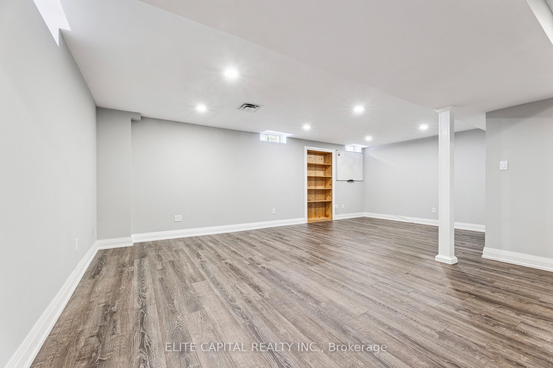 Photo 32 of 21 Wiseman Drive, Ajax, South East — HOMEH