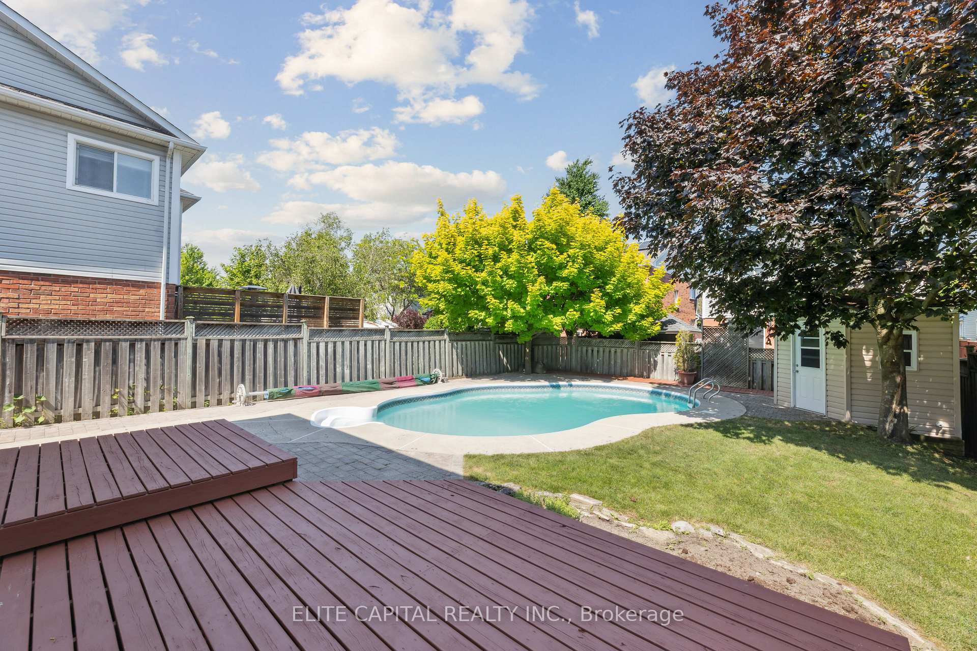 Photo 41 of 21 Wiseman Drive, Ajax, South East — HOMEH