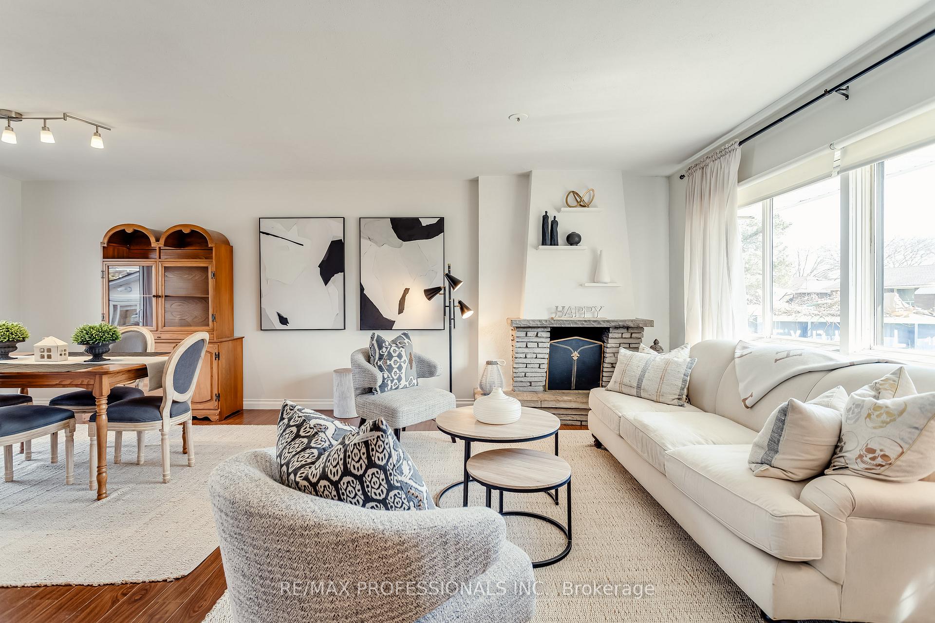 Photo 5 of 84 Foxbar Road N, Burlington, Appleby — HOMEH