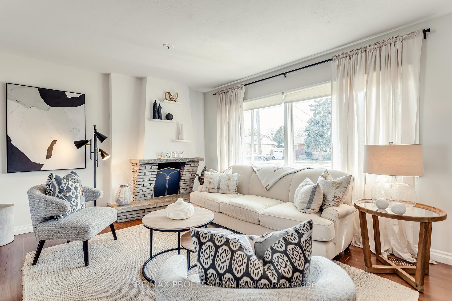 Photo 6 of 84 Foxbar Road N, Burlington, Appleby — HOMEH