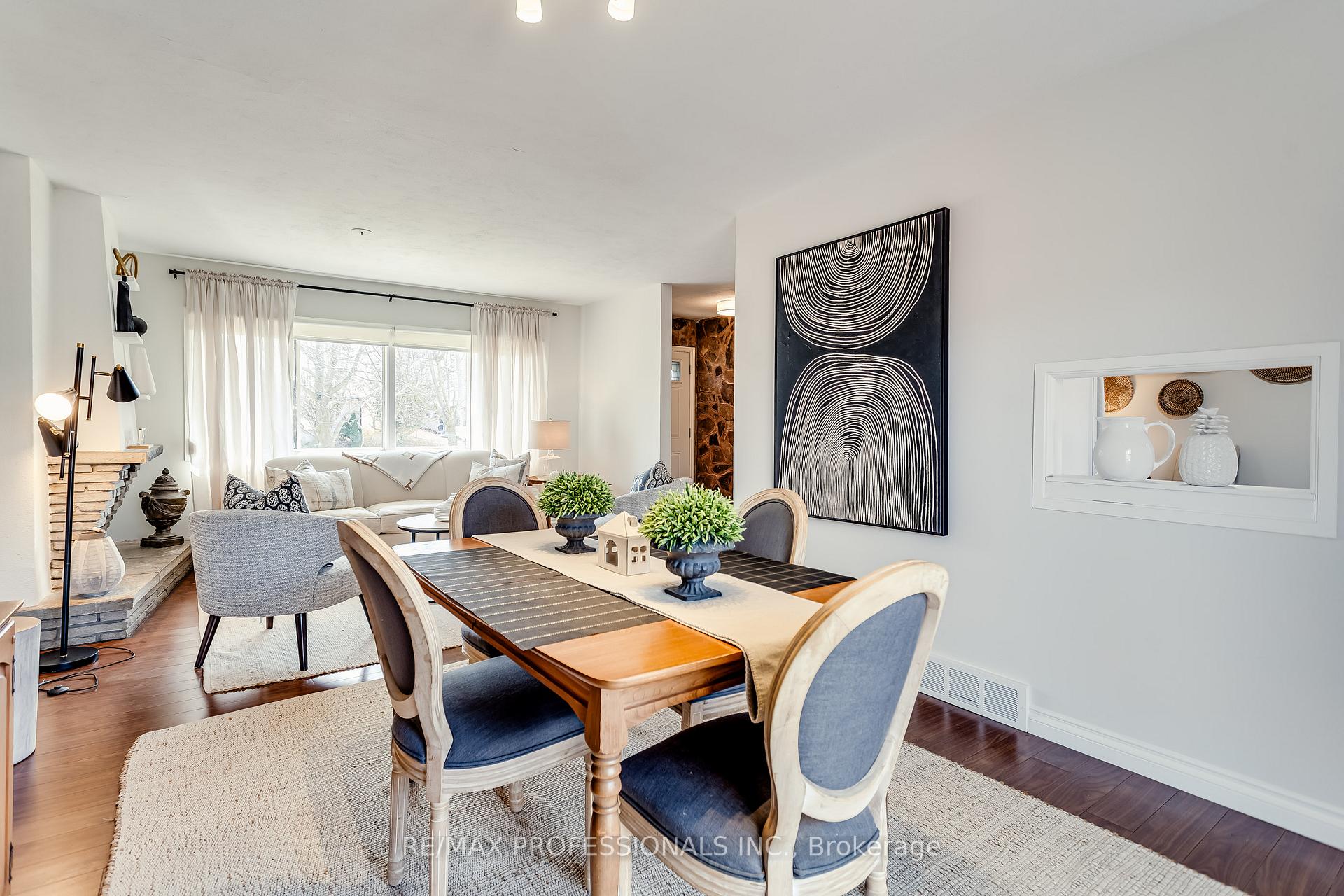 Photo 11 of 84 Foxbar Road N, Burlington, Appleby — HOMEH