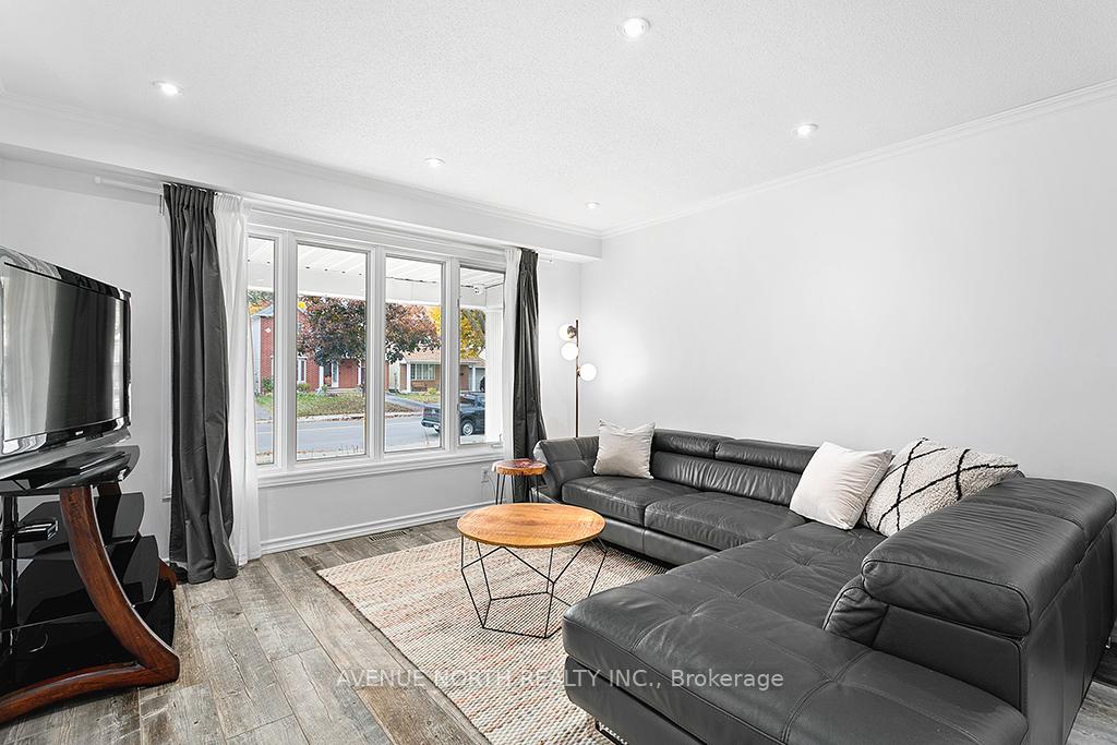 Photo 3 of 393 Stoneway Drive, Ottawa, Barrhaven East — HOMEH