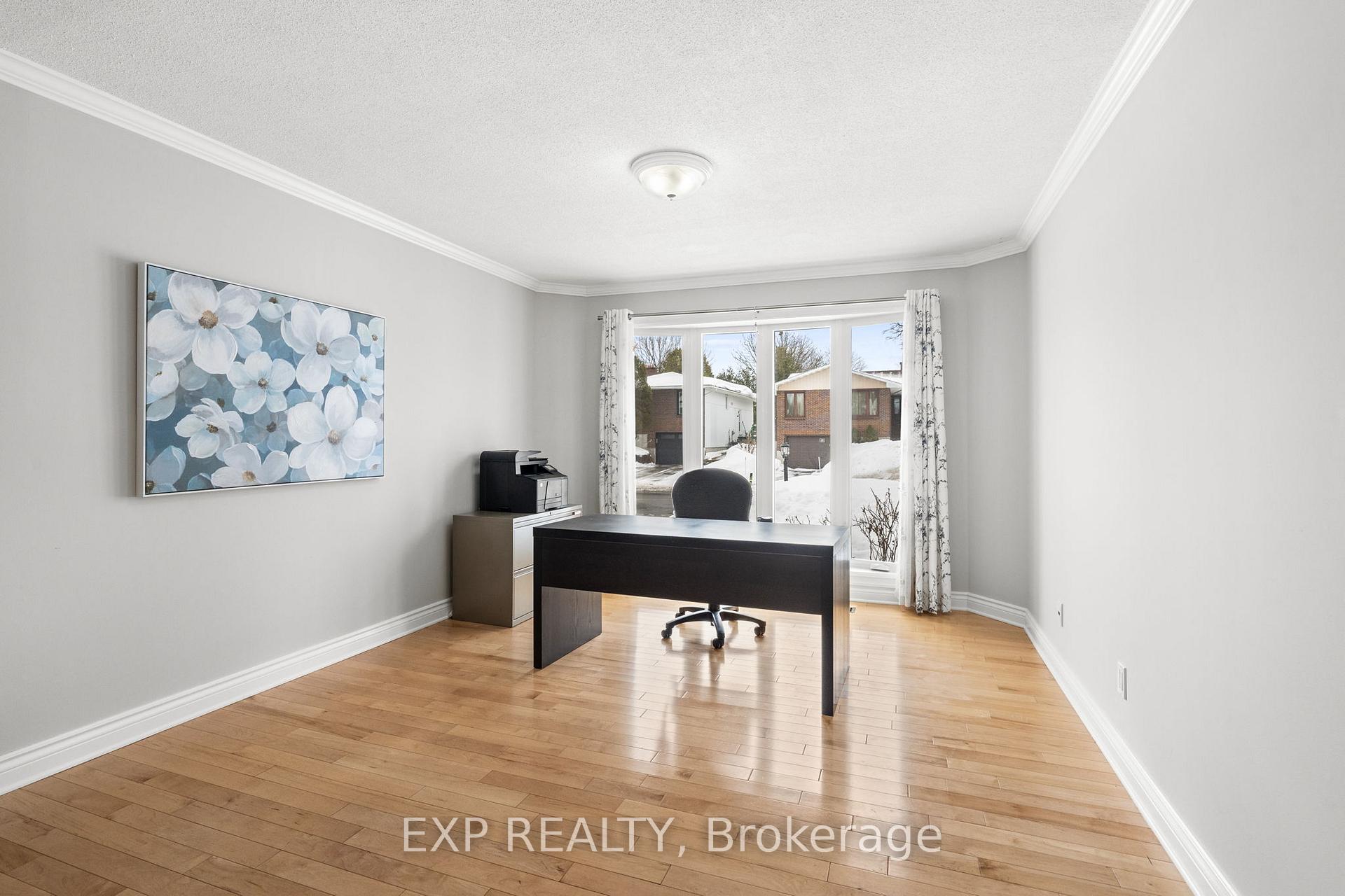 Photo 21 of 111 Larkin Drive, Ottawa, Barrhaven - Pheasant Run — HOMEH