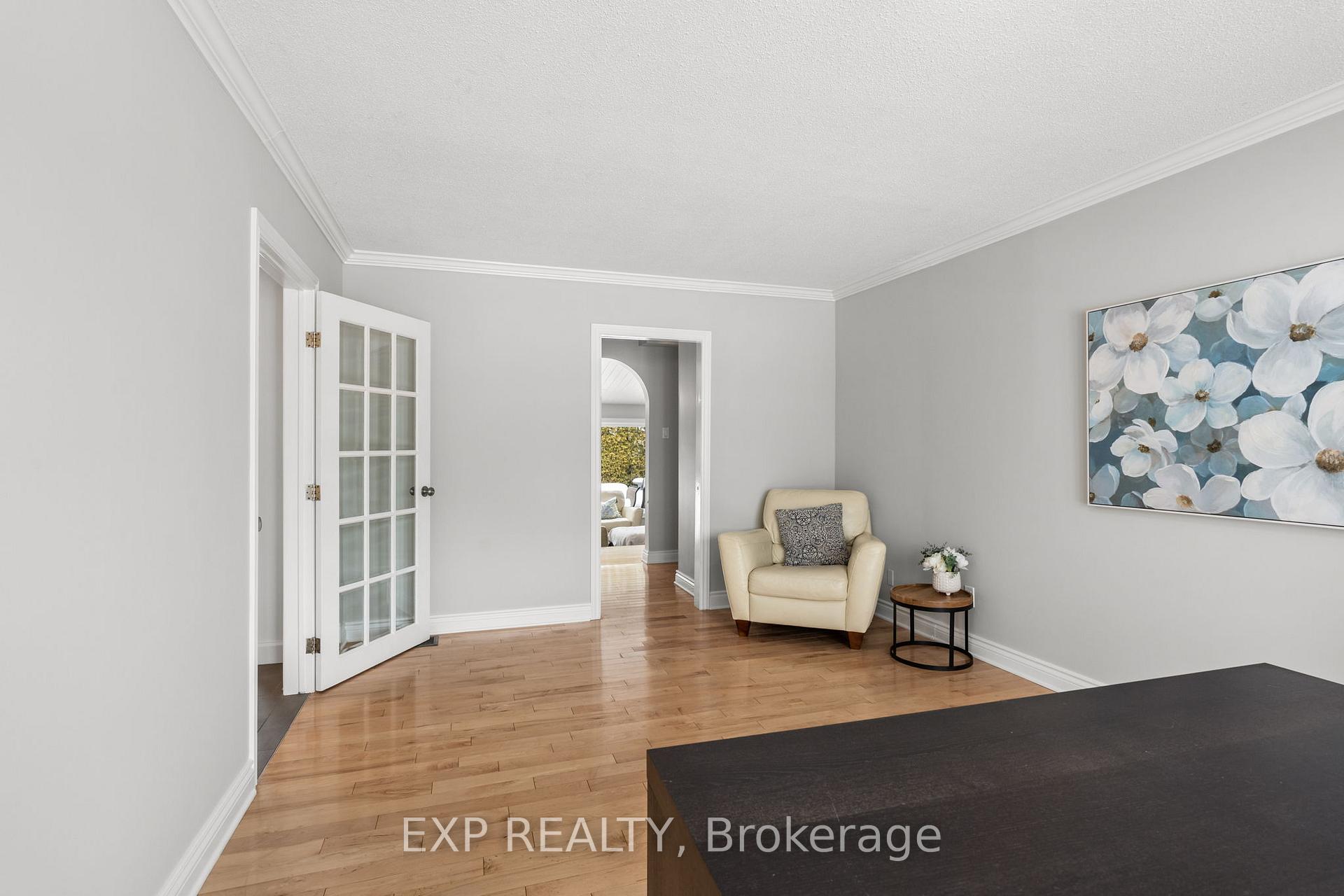 Photo 22 of 111 Larkin Drive, Ottawa, Barrhaven - Pheasant Run — HOMEH