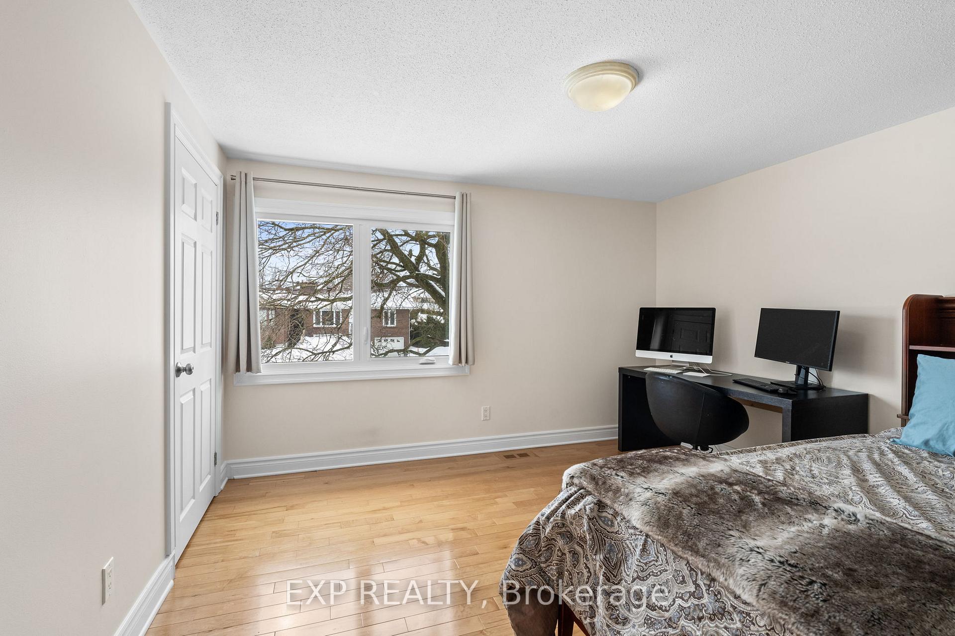 Photo 29 of 111 Larkin Drive, Ottawa, Barrhaven - Pheasant Run — HOMEH
