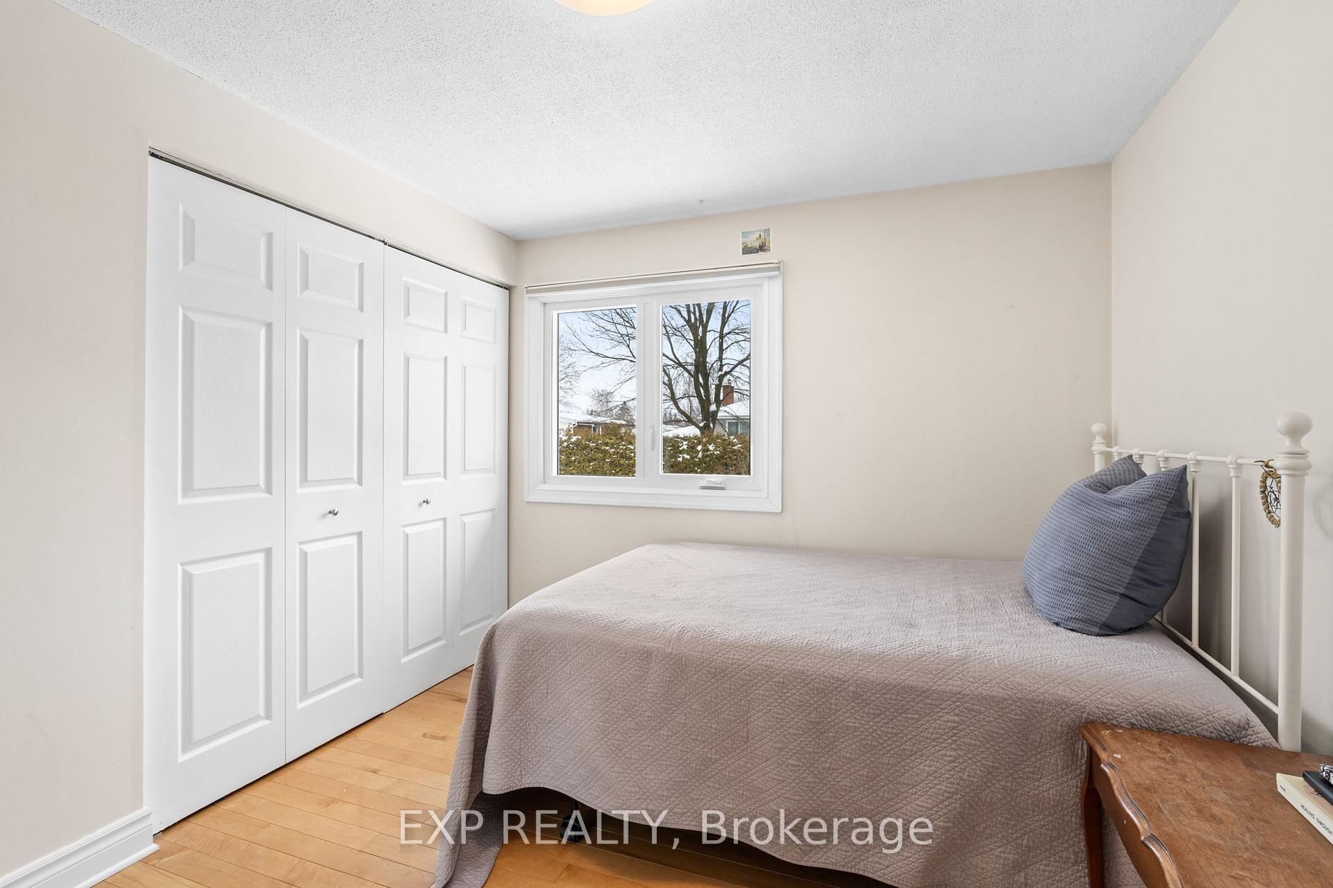 Photo 31 of 111 Larkin Drive, Ottawa, Barrhaven - Pheasant Run — HOMEH