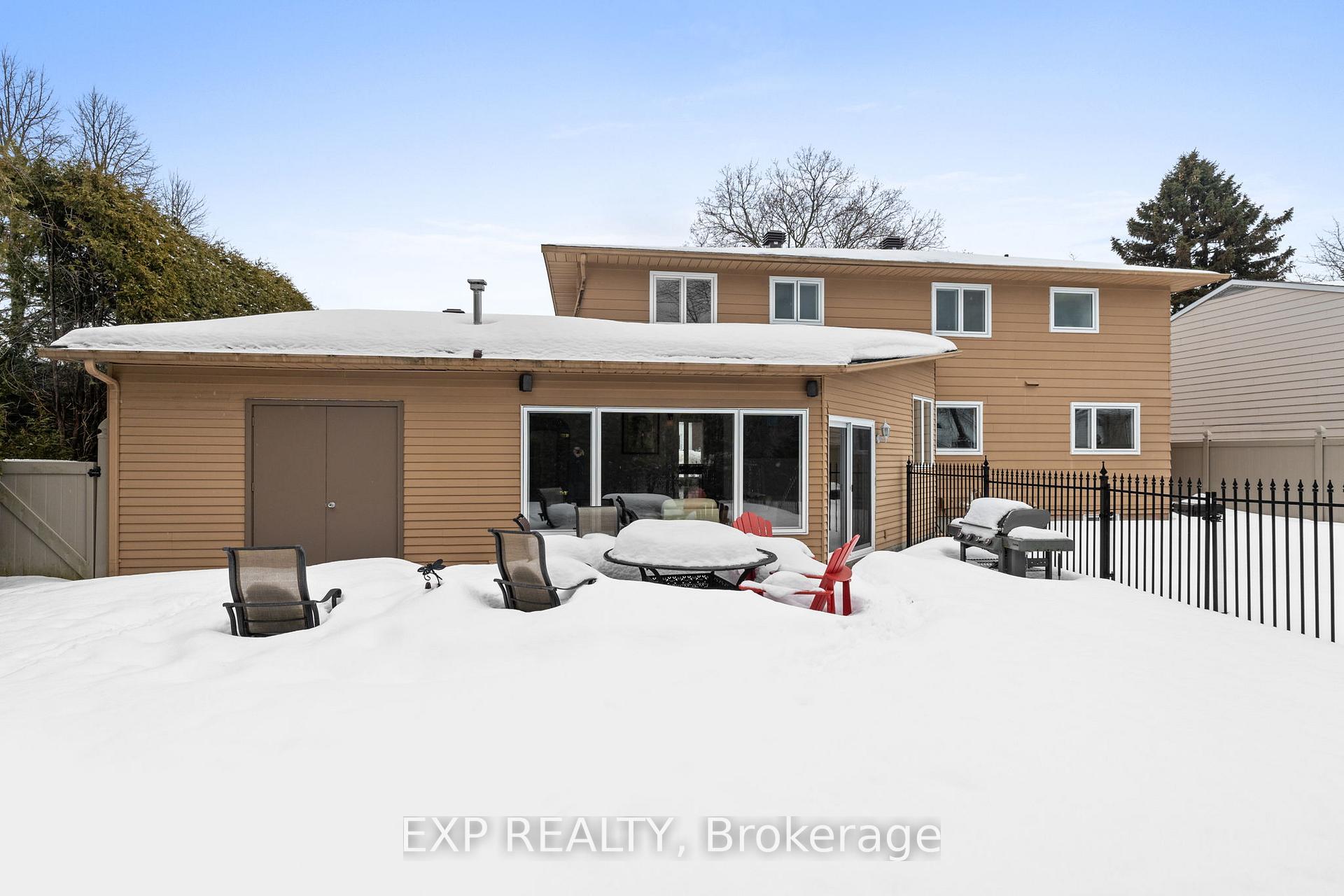 Photo 42 of 111 Larkin Drive, Ottawa, Barrhaven - Pheasant Run — HOMEH