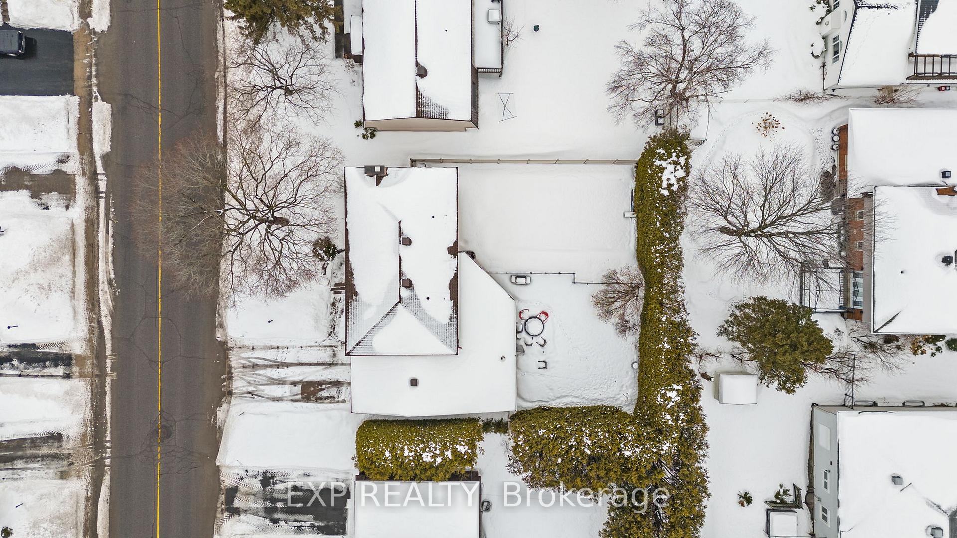Photo 44 of 111 Larkin Drive, Ottawa, Barrhaven - Pheasant Run — HOMEH