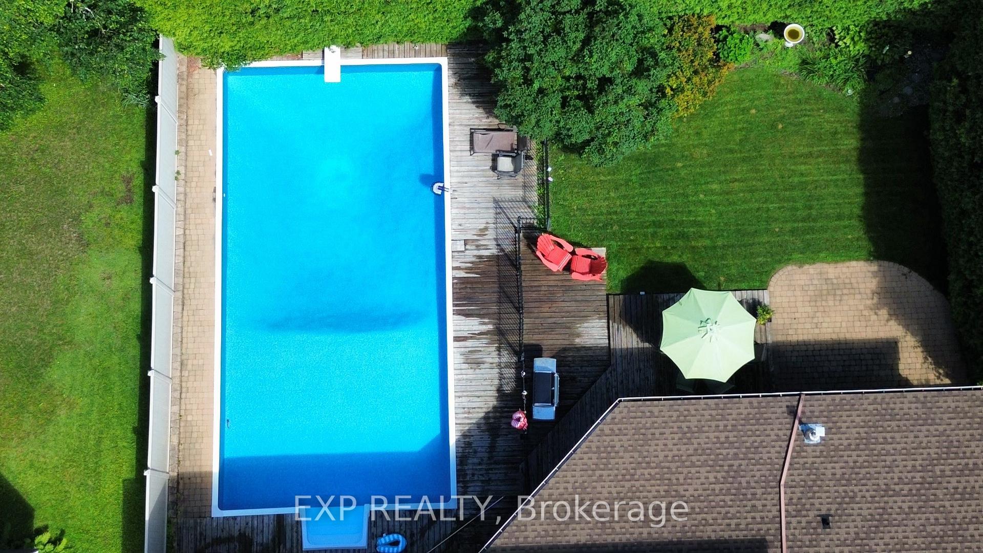 Photo 49 of 111 Larkin Drive, Ottawa, Barrhaven - Pheasant Run — HOMEH