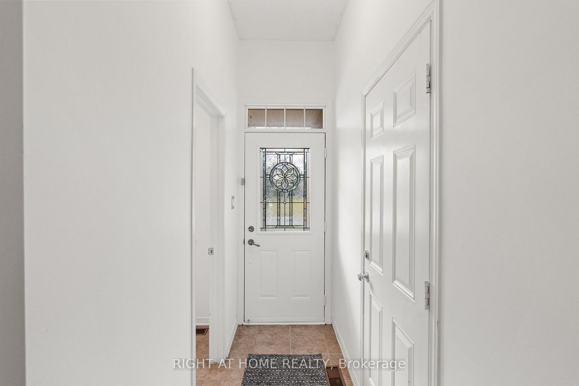 Photo 2 of 206 Calaveras Avenue, Ottawa, Barrhaven - Longfields — HOMEH