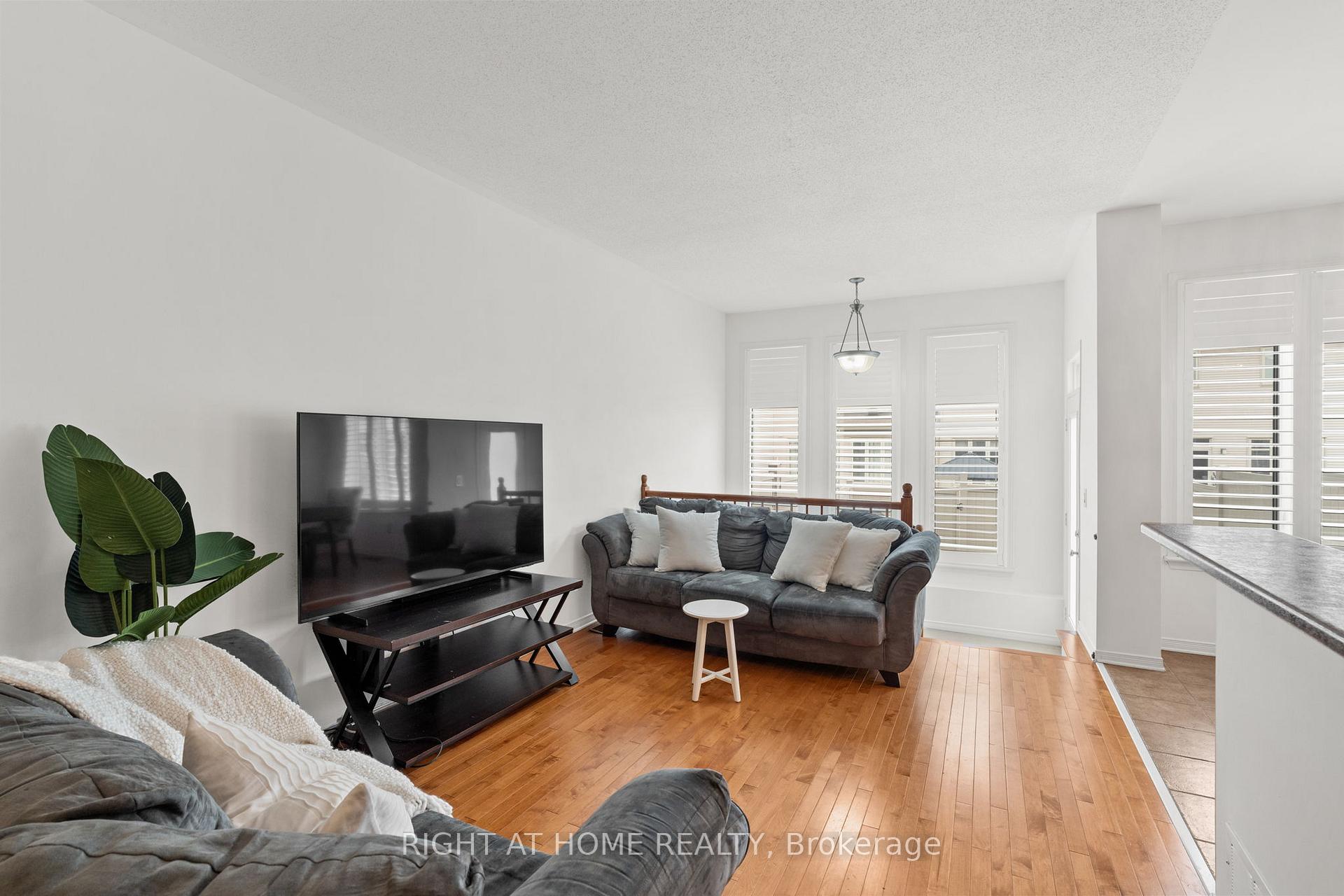 Photo 6 of 206 Calaveras Avenue, Ottawa, Barrhaven - Longfields — HOMEH