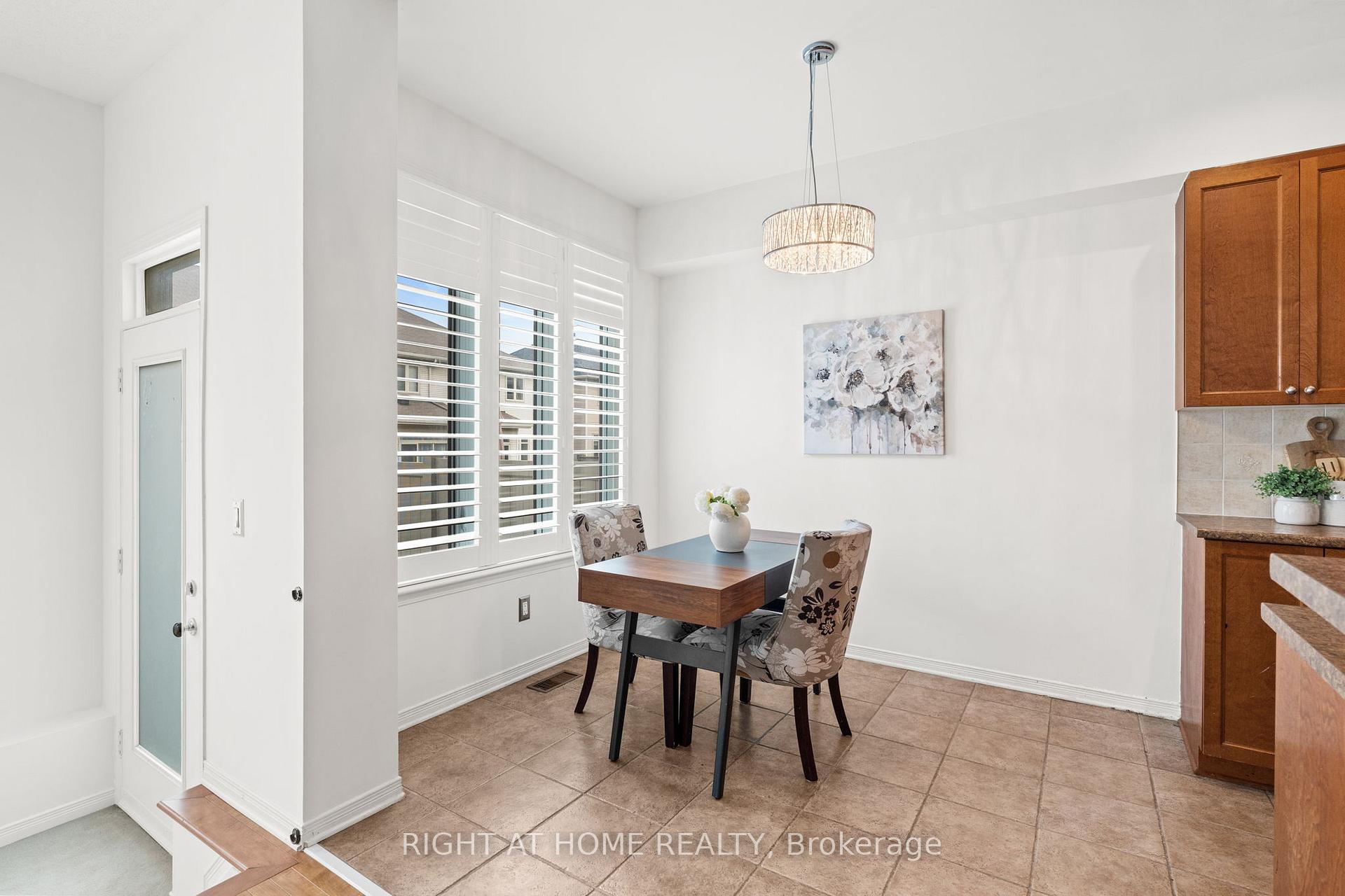Photo 14 of 206 Calaveras Avenue, Ottawa, Barrhaven - Longfields — HOMEH
