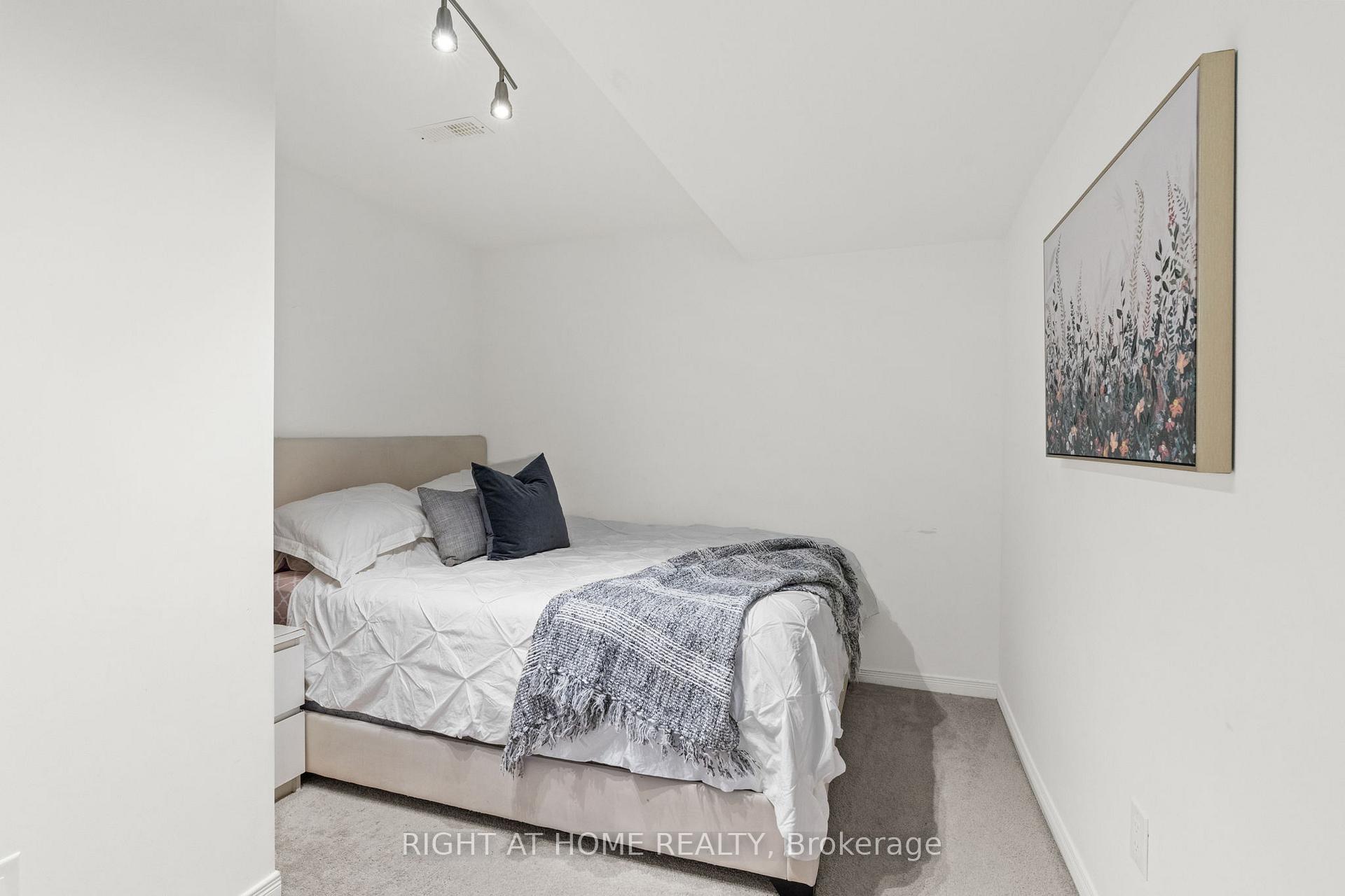 Photo 27 of 206 Calaveras Avenue, Ottawa, Barrhaven - Longfields — HOMEH