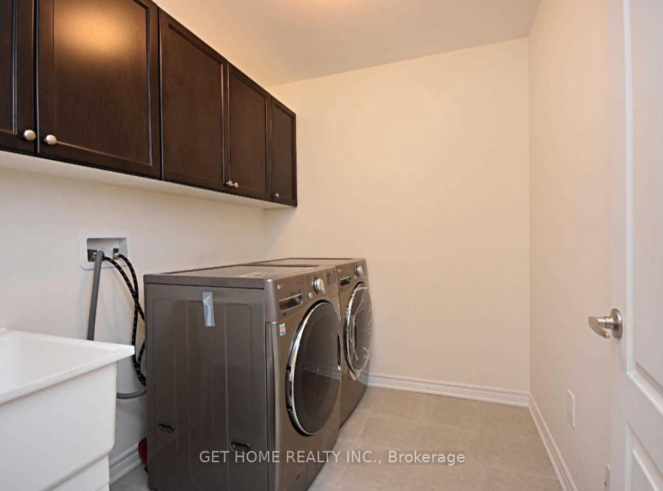 Photo 10 of 25 Troyer Street, Brampton, Northwest Brampton — HOMEH