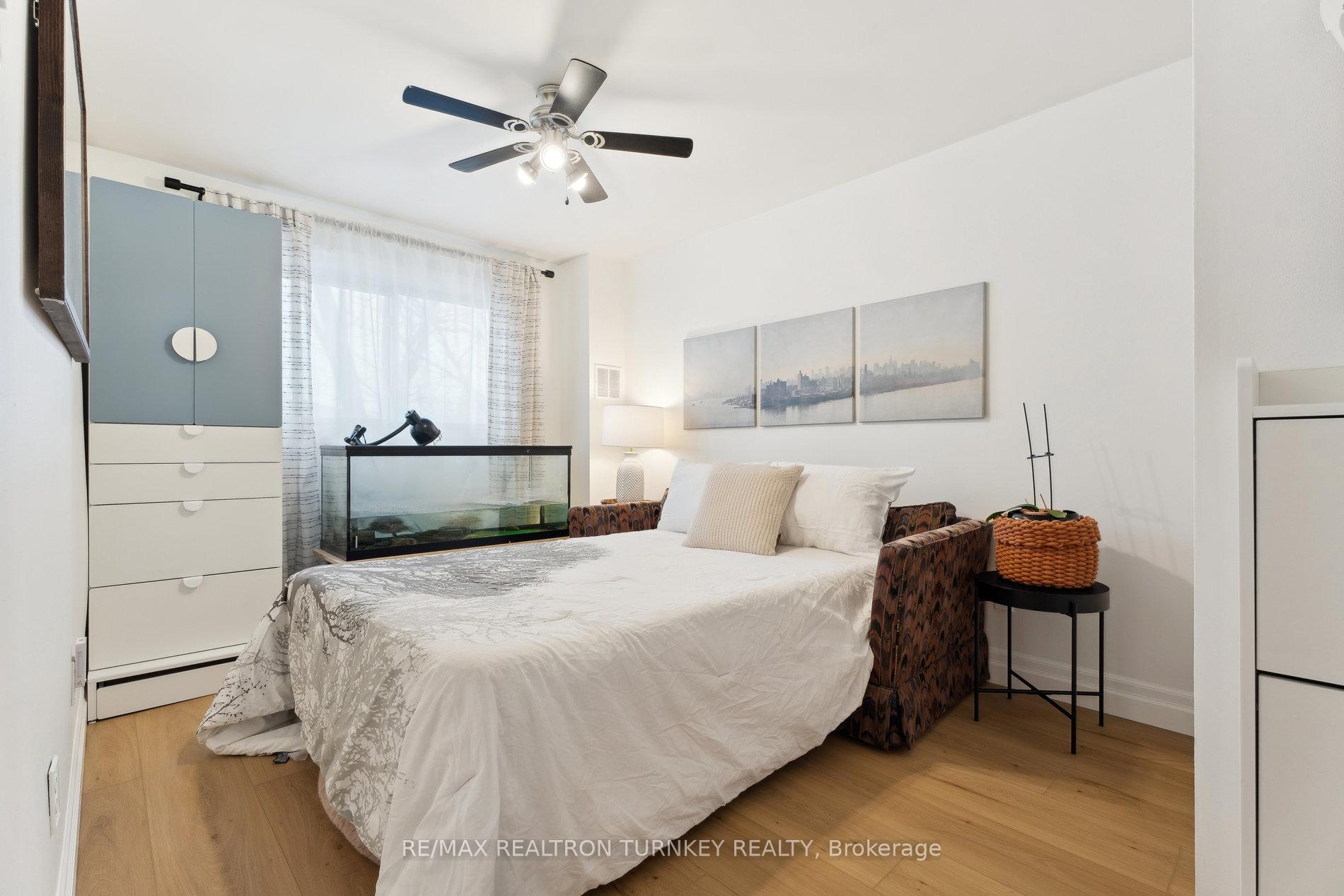 Photo 22 of 16 Mowat Crescent, Barrie, Letitia Heights — HOMEH