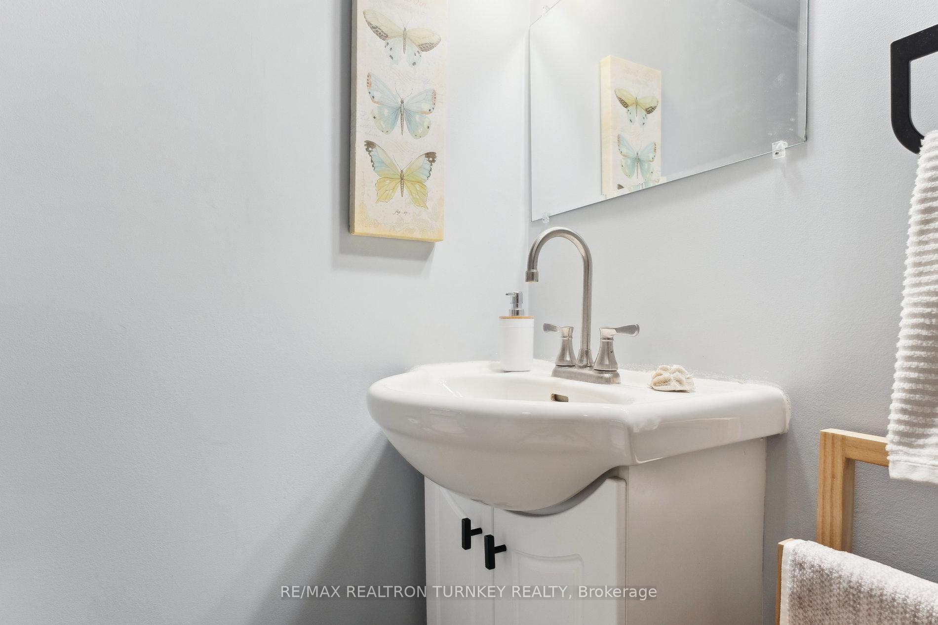 Photo 27 of 16 Mowat Crescent, Barrie, Letitia Heights — HOMEH