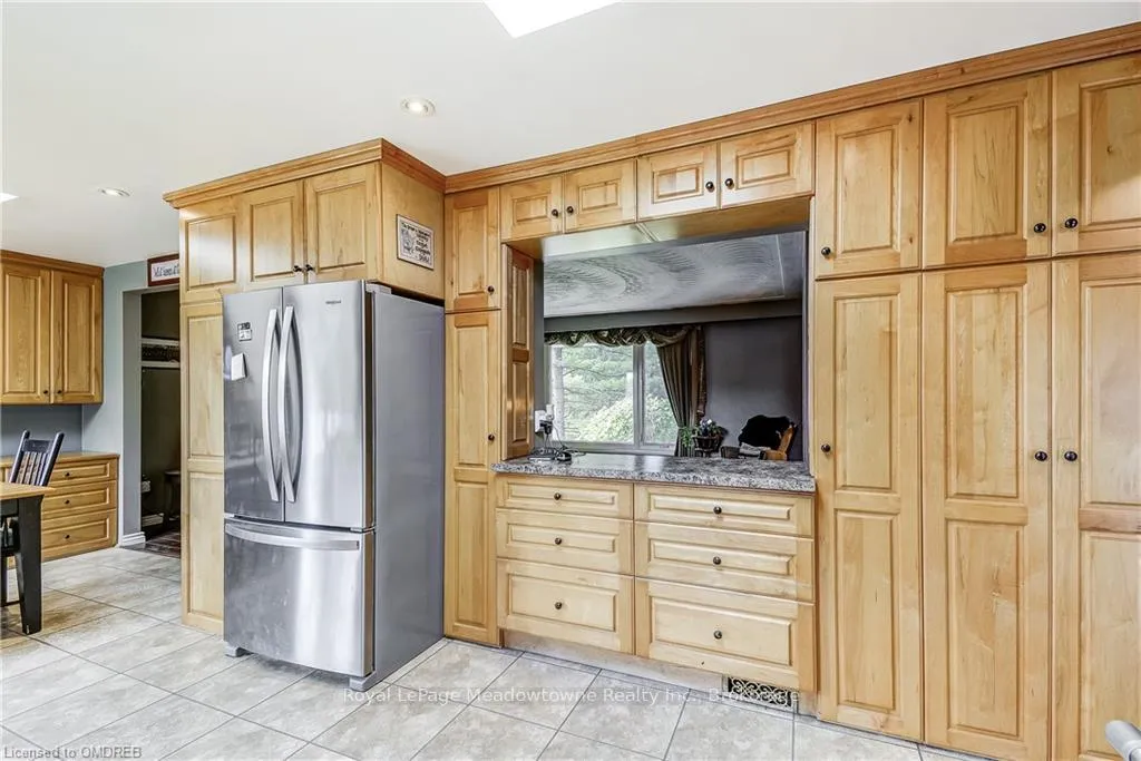 Photo 10 of 1602 6 Highway N, Hamilton, Rural Flamborough — HOMEH