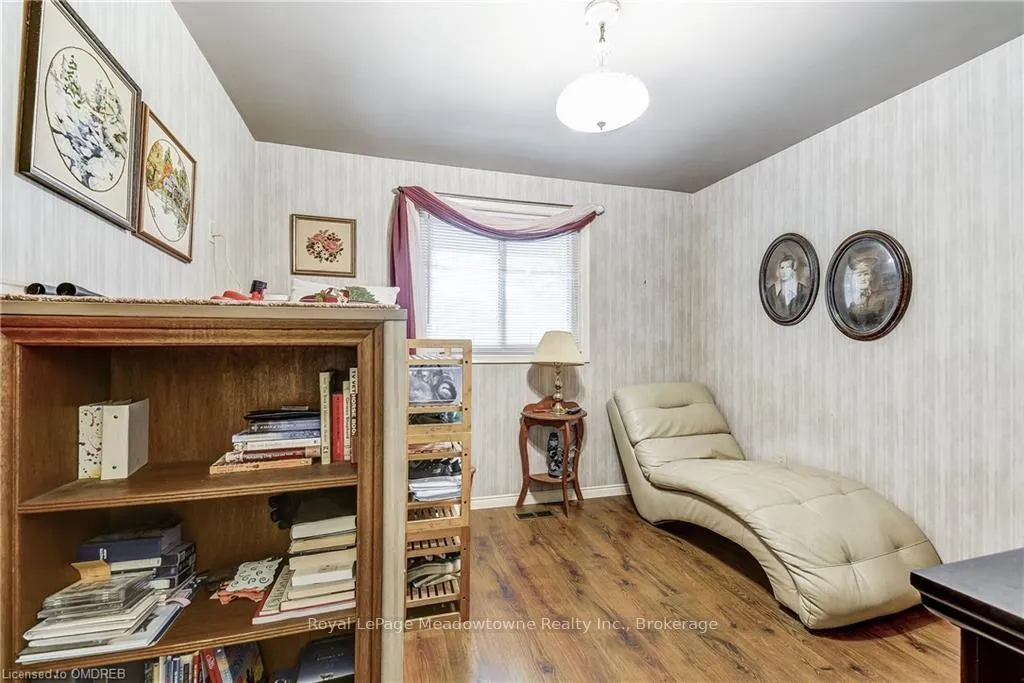 Photo 18 of 1602 6 Highway N, Hamilton, Rural Flamborough — HOMEH