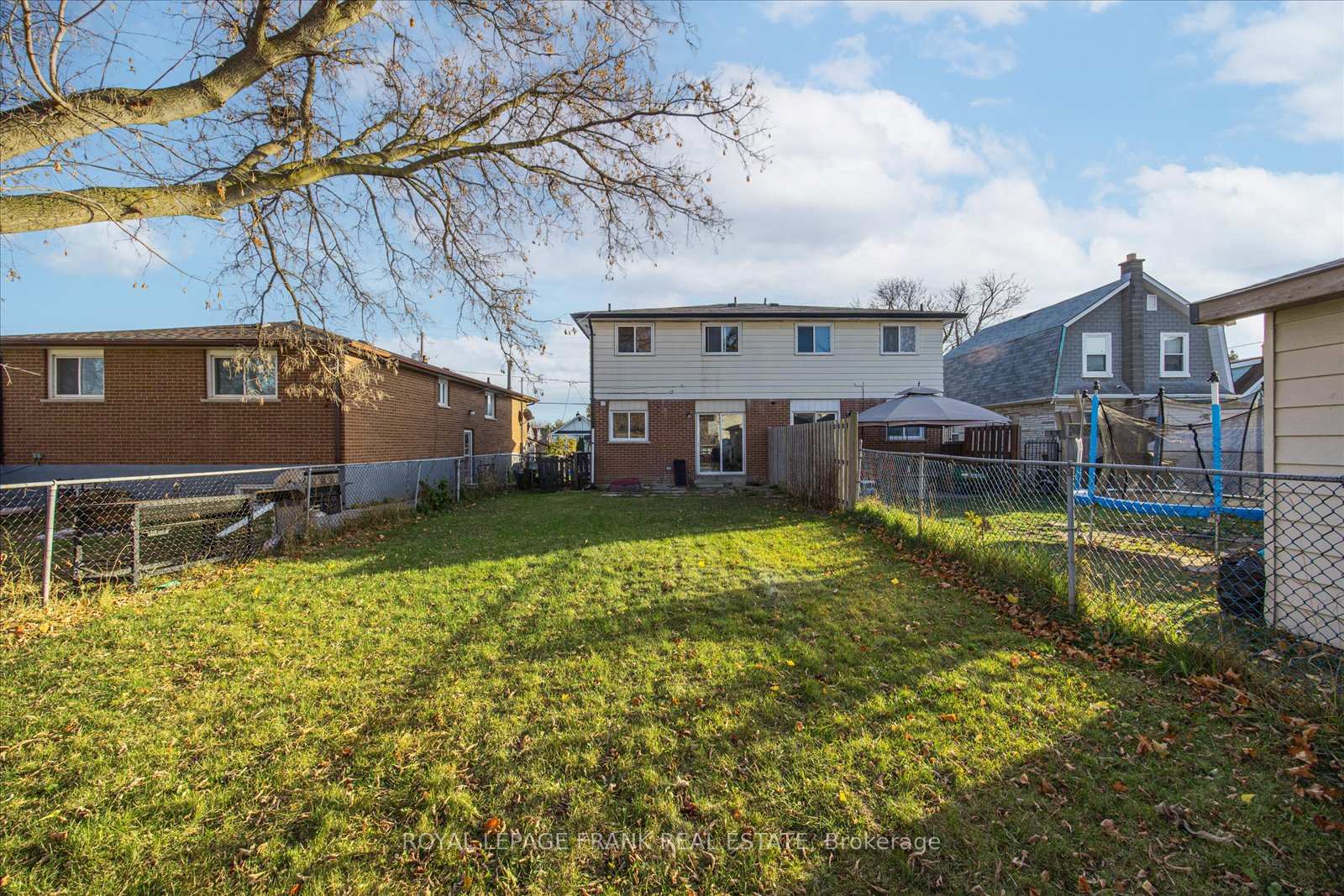 Photo 29 of 348 Pine Avenue, Oshawa, Vanier — HOMEH