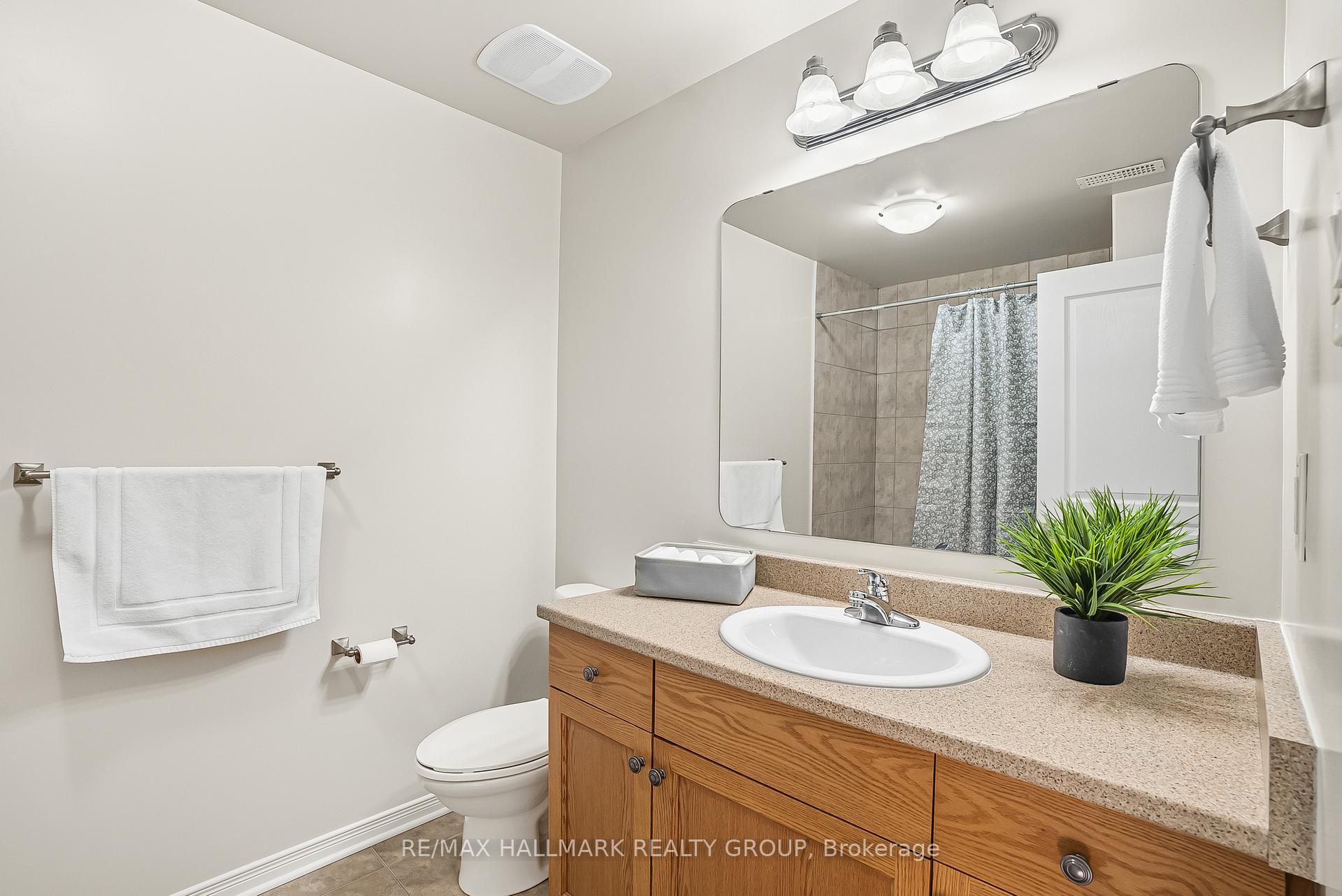 Photo 25 of 286 Harthill Way W, Ottawa, Barrhaven - Heritage Park — HOMEH