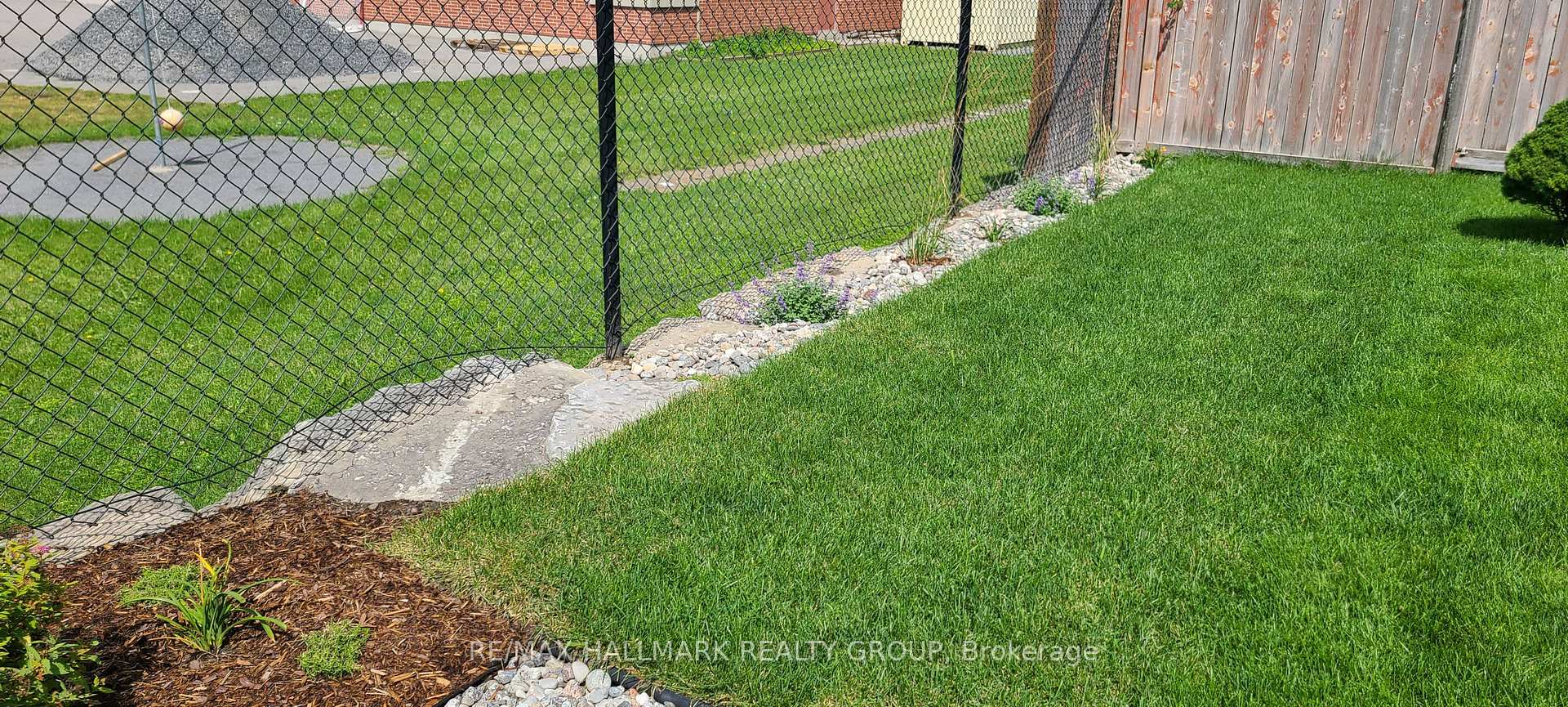 Photo 40 of 286 Harthill Way W, Ottawa, Barrhaven - Heritage Park — HOMEH