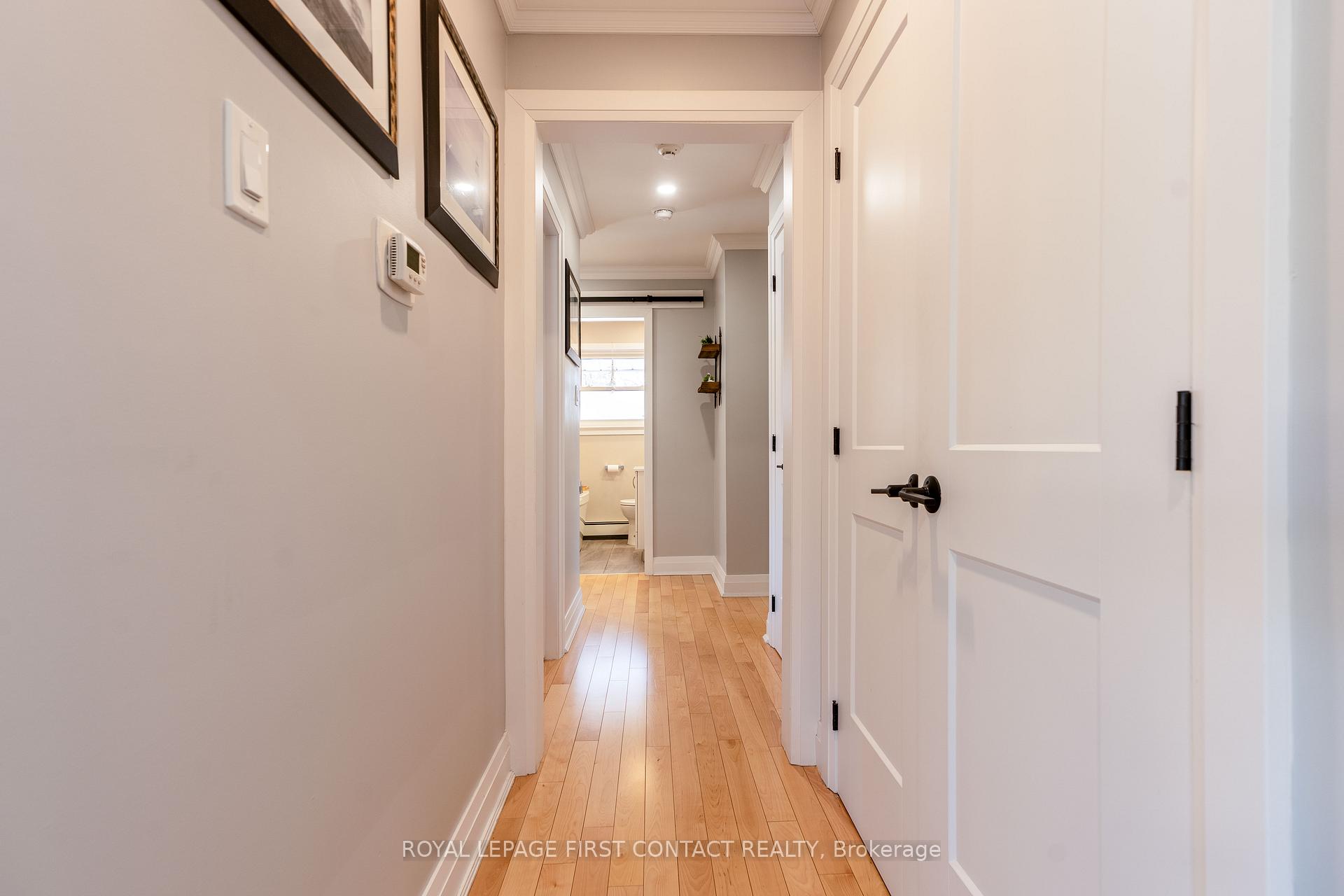 Photo 10 of 8 Brookdale Drive, Barrie, Sunnidale — HOMEH