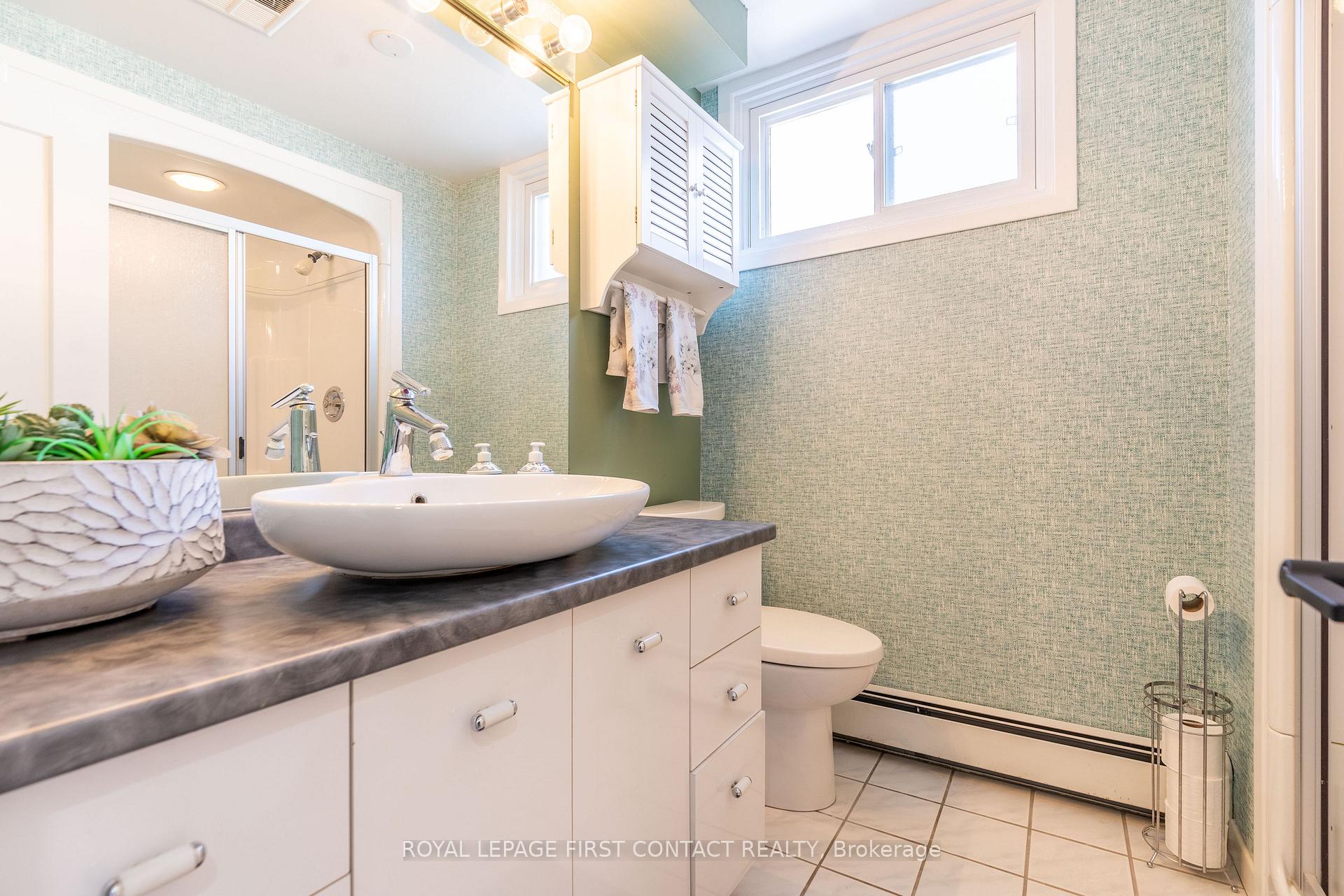 Photo 19 of 8 Brookdale Drive, Barrie, Sunnidale — HOMEH