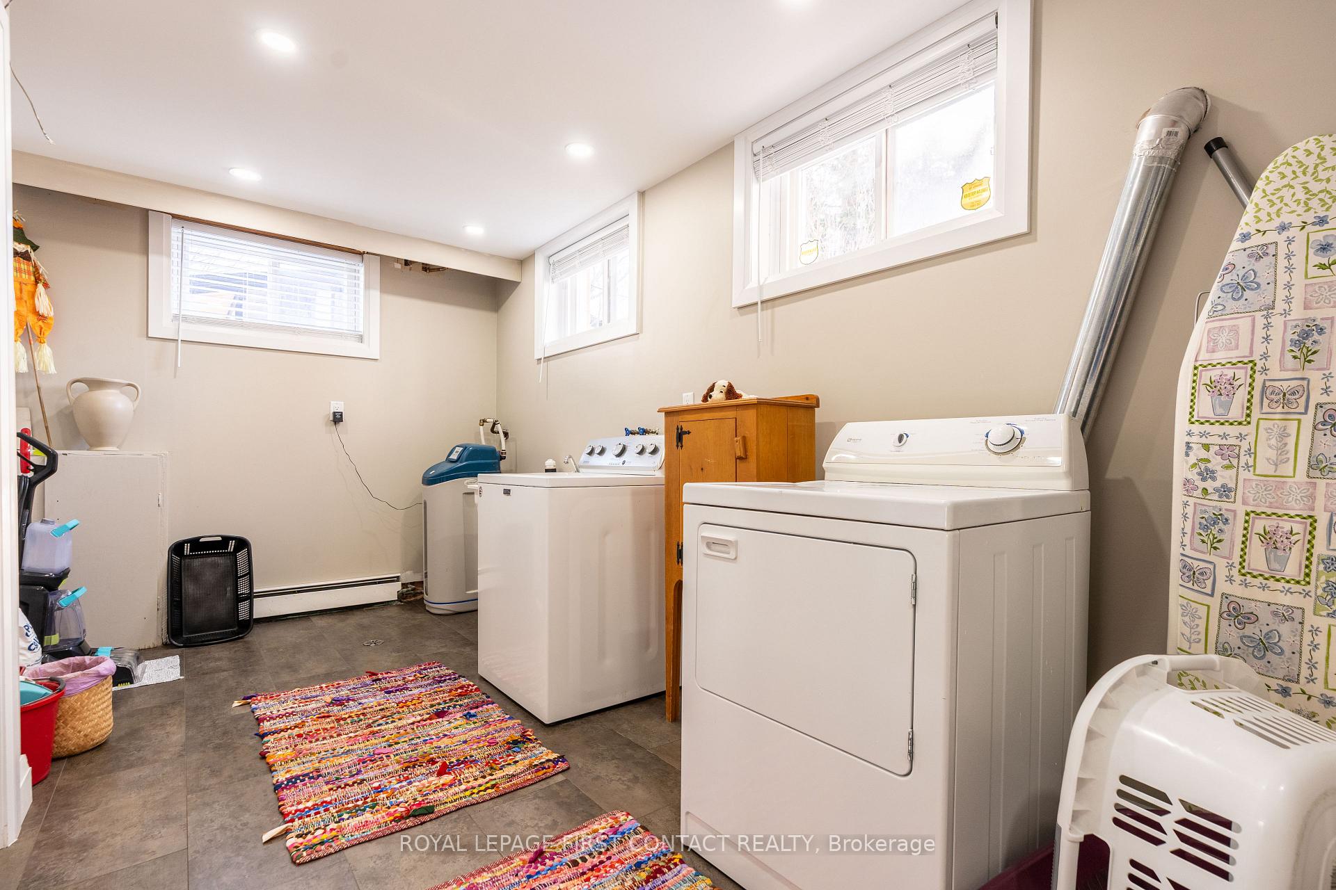 Photo 20 of 8 Brookdale Drive, Barrie, Sunnidale — HOMEH