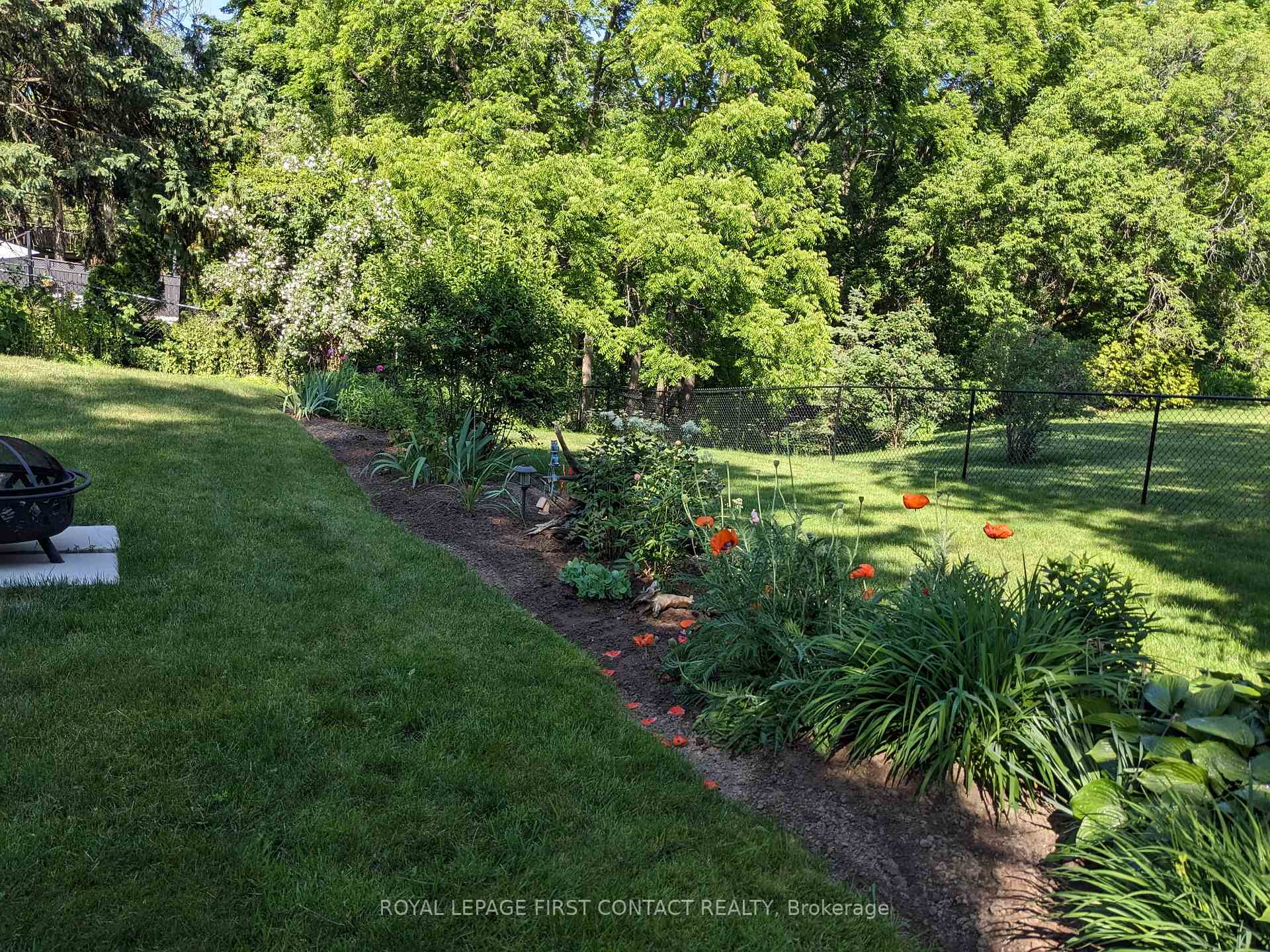 Photo 31 of 8 Brookdale Drive, Barrie, Sunnidale — HOMEH