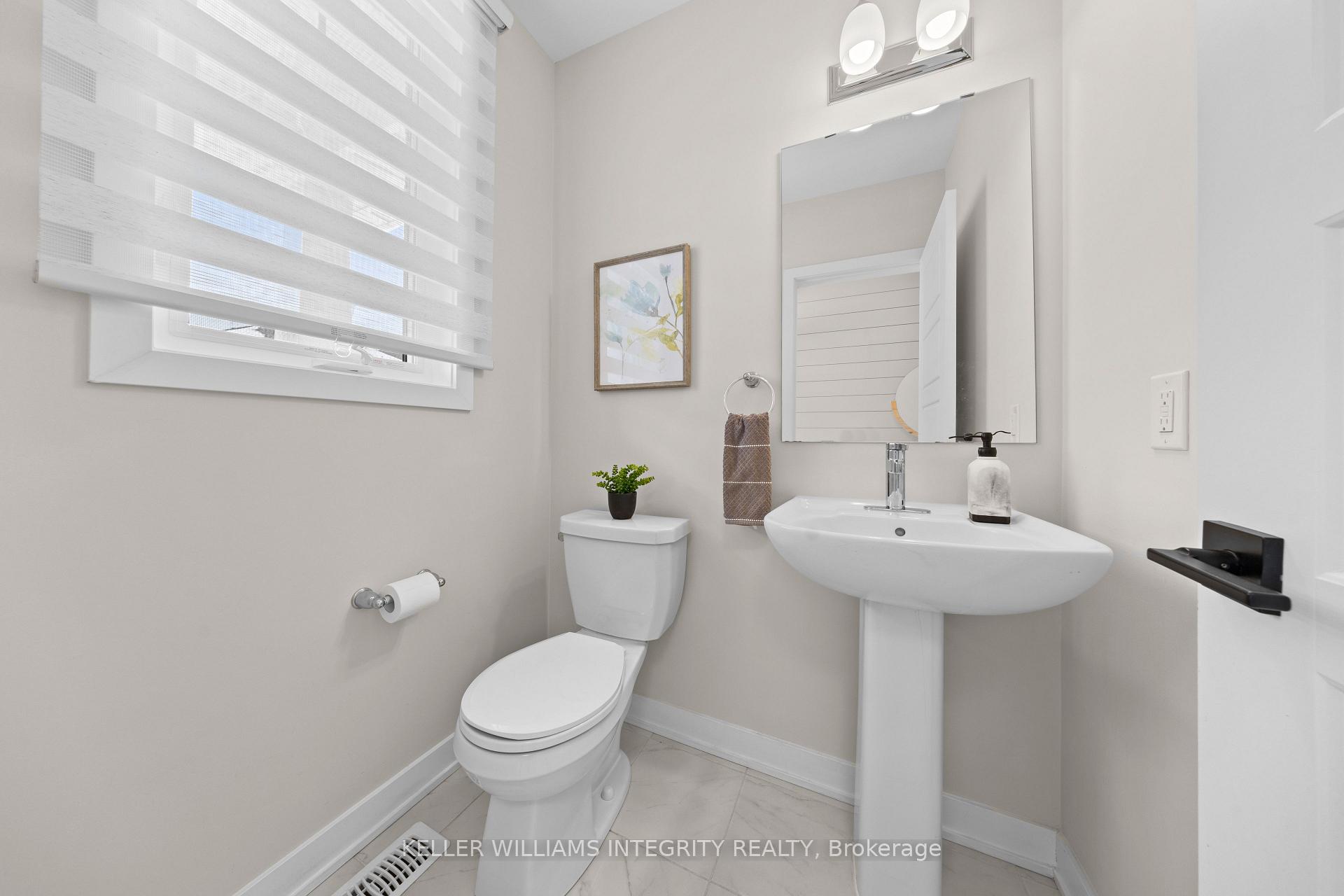 Photo 4 of 20 Racemose Street, Ottawa, Barrhaven - Half Moon Bay — HOMEH