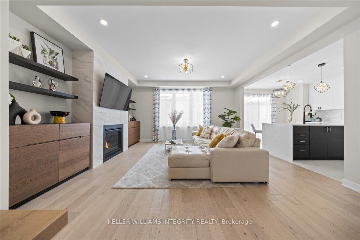 Photo 12 of 20 Racemose Street, Ottawa, Barrhaven - Half Moon Bay — HOMEH