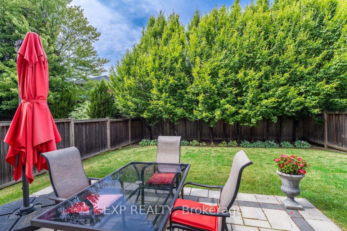 Photo 26 of 36 Secinaro Avenue, Hamilton, Meadowlands — HOMEH