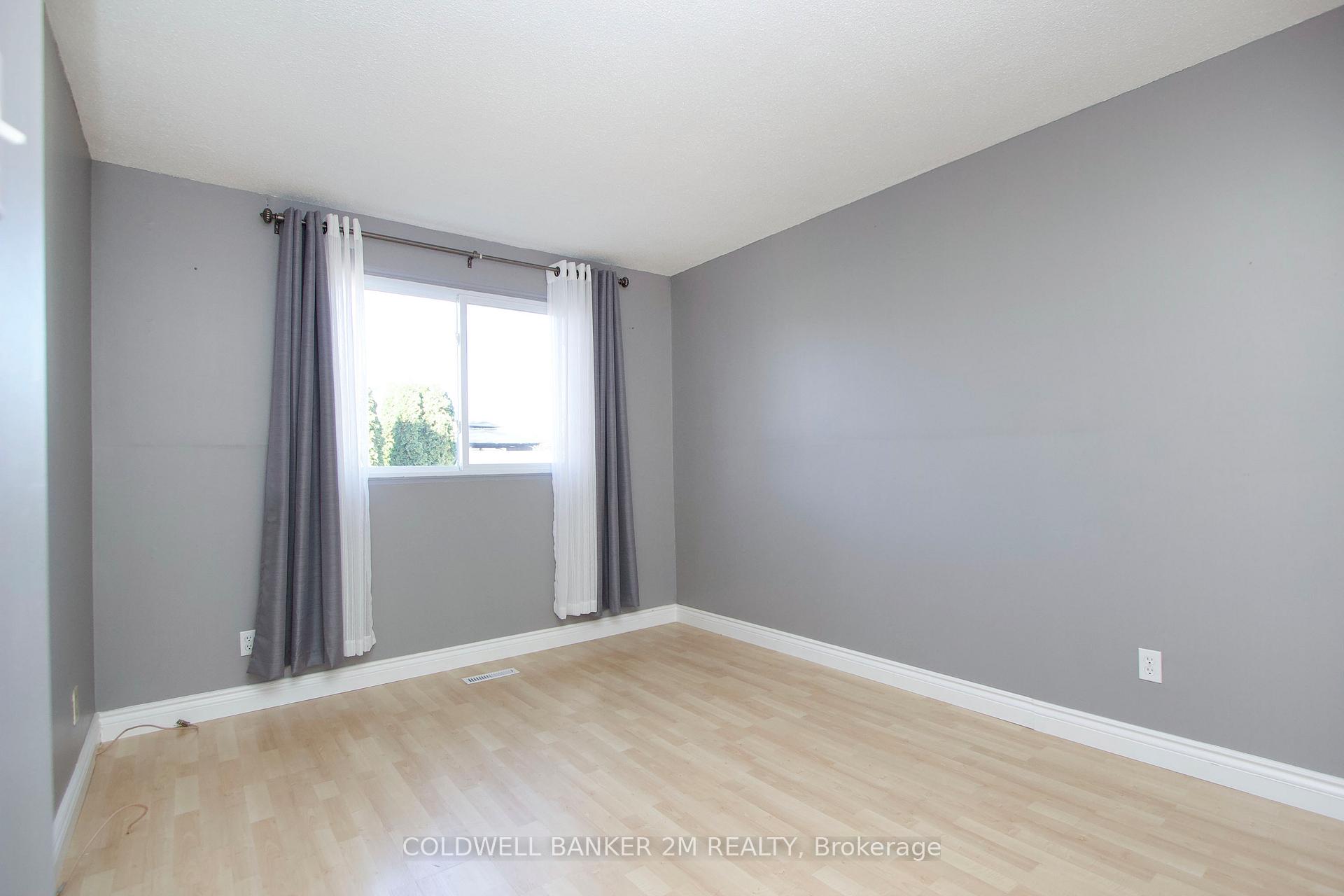 Photo 10 of 1270 Astra Avenue, Oshawa, Eastdale — HOMEH