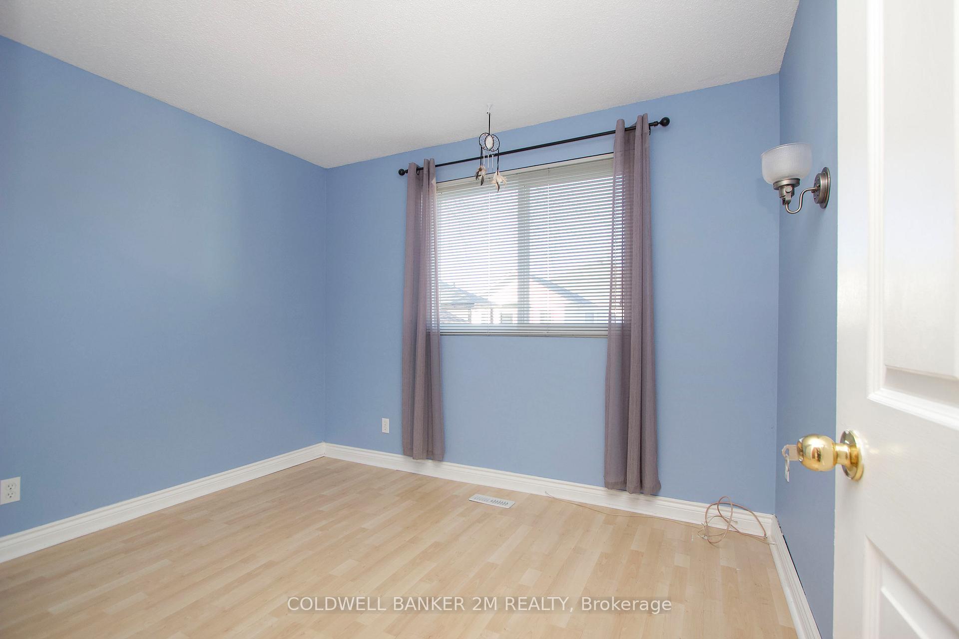 Photo 11 of 1270 Astra Avenue, Oshawa, Eastdale — HOMEH