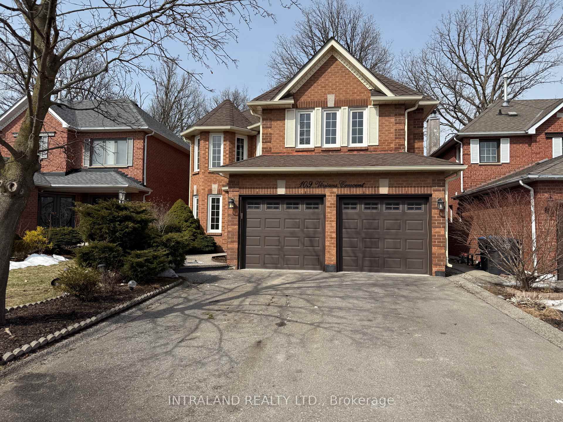 Photo 1 of 109 Vivians Crescent, Brampton, Fletcher's West — HOMEH
