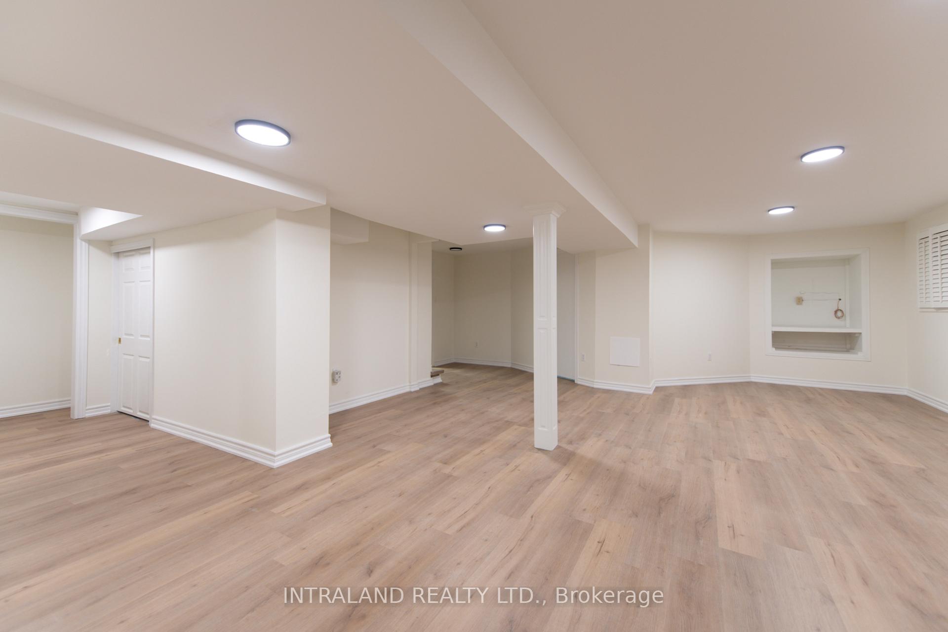 Photo 27 of 109 Vivians Crescent, Brampton, Fletcher's West — HOMEH