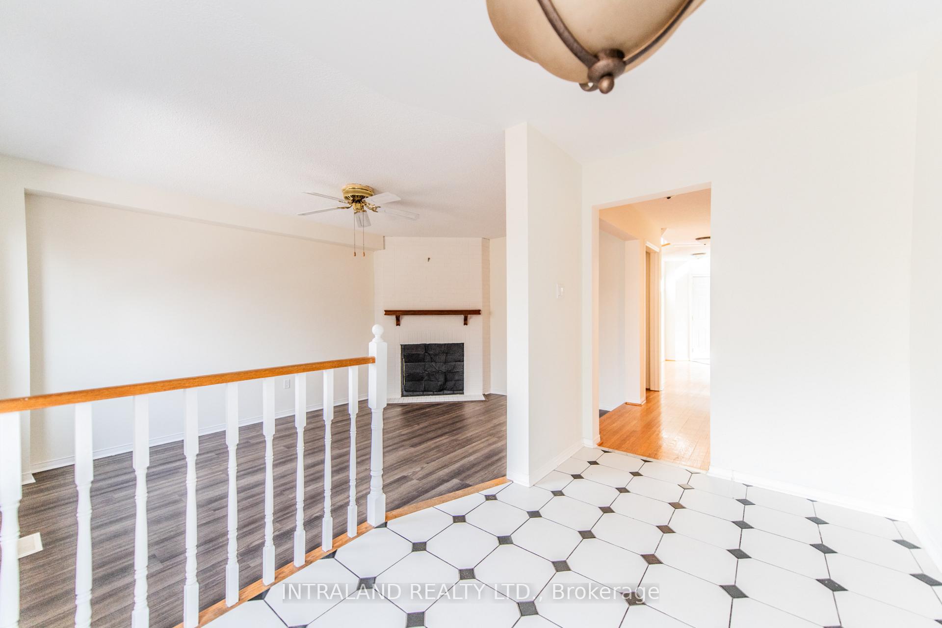 Photo 34 of 109 Vivians Crescent, Brampton, Fletcher's West — HOMEH