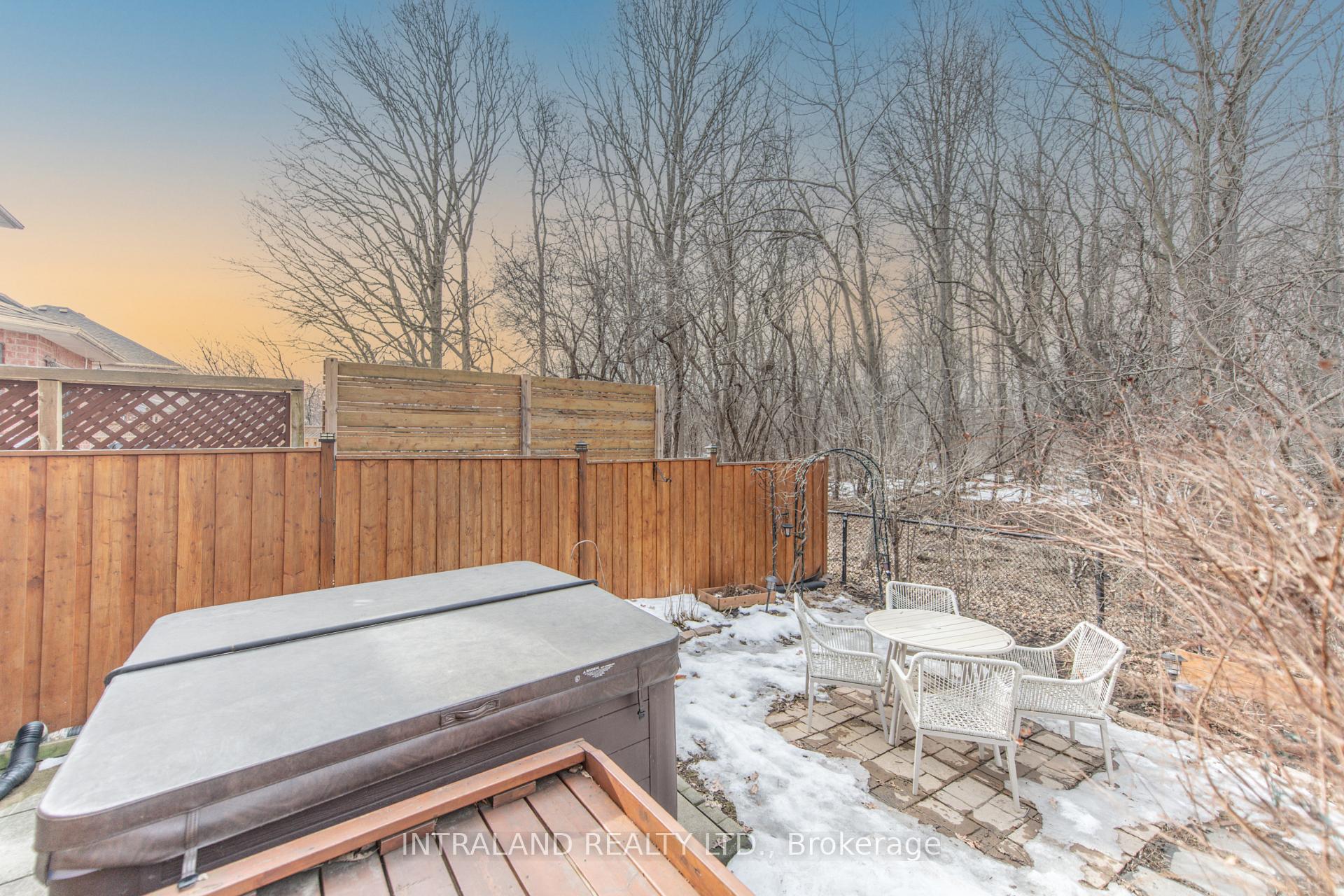 Photo 43 of 109 Vivians Crescent, Brampton, Fletcher's West — HOMEH