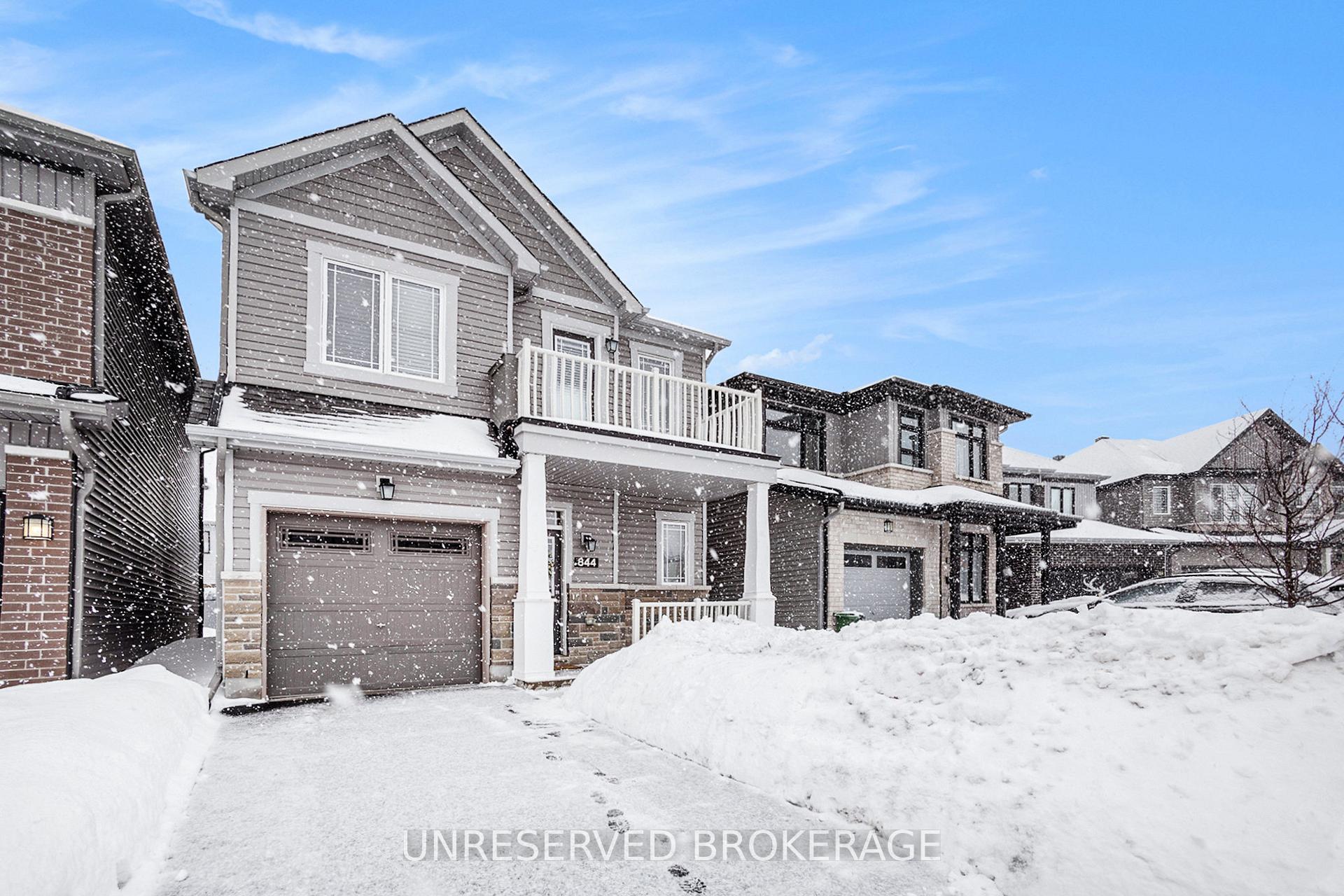 Photo 2 of 844 Snap Hook Crescent, Ottawa, Barrhaven - Half Moon Bay — HOMEH