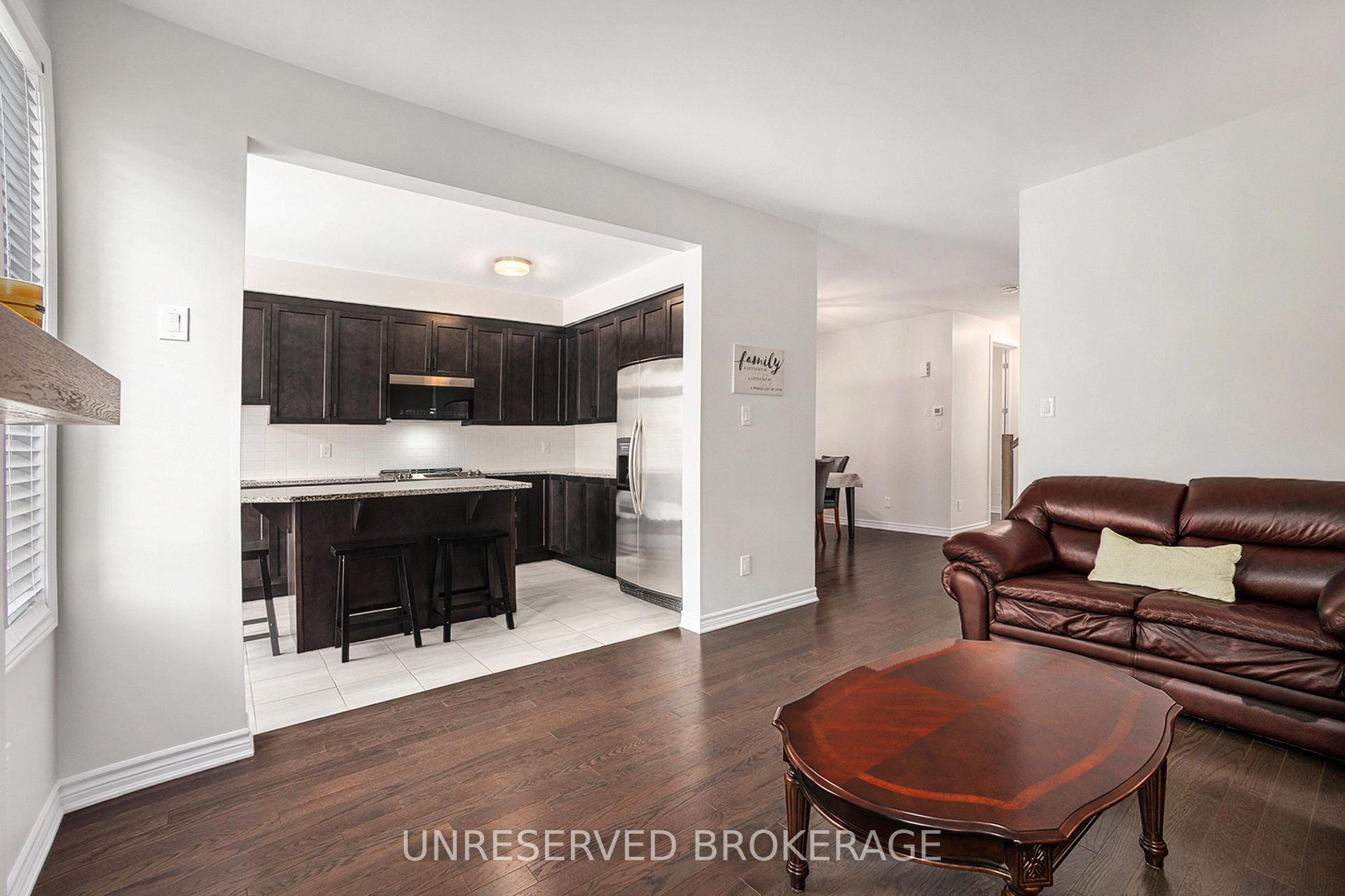 Photo 7 of 844 Snap Hook Crescent, Ottawa, Barrhaven - Half Moon Bay — HOMEH